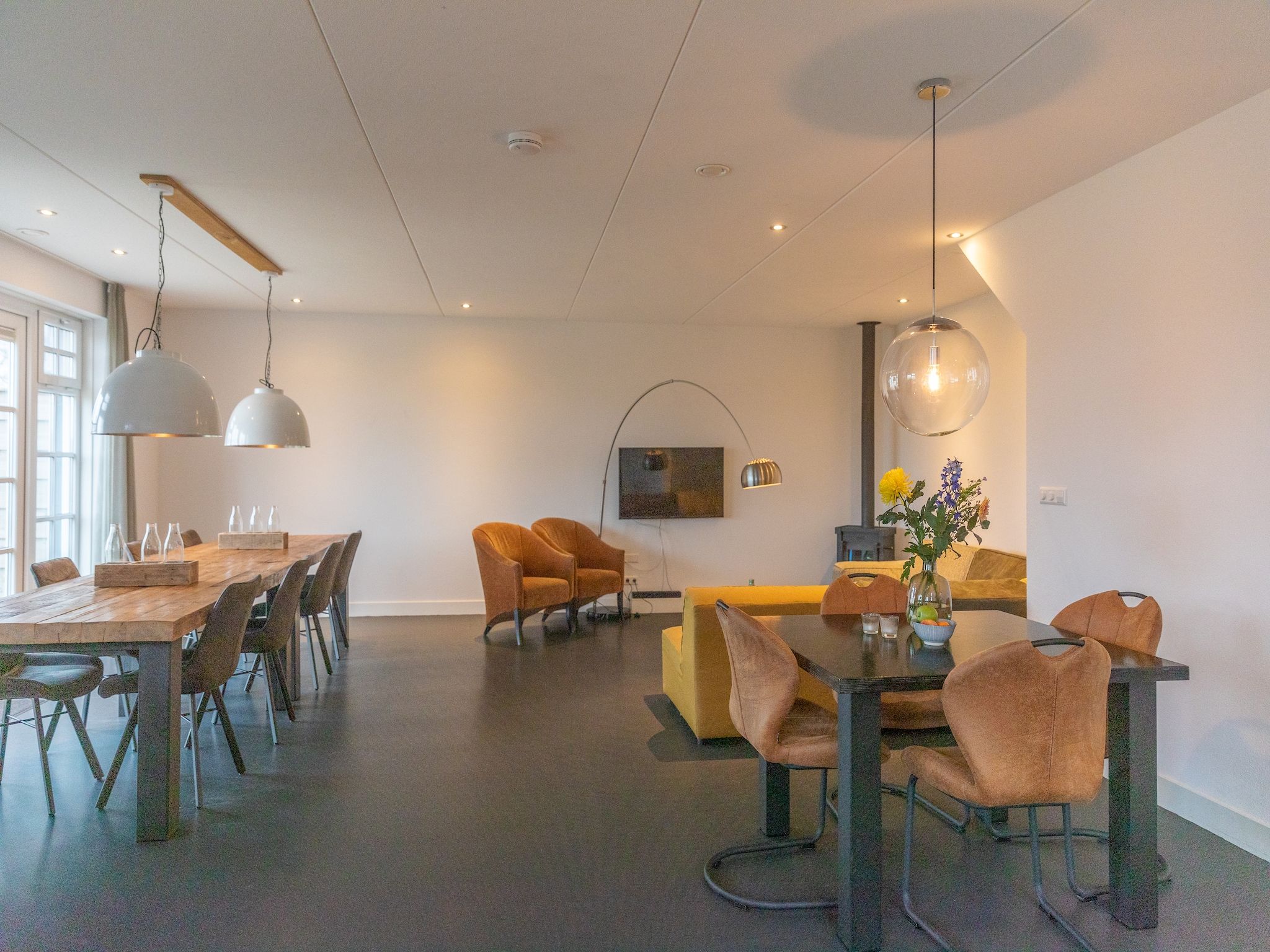 De eetkamer van Waddenweelde Texel in Den Burg