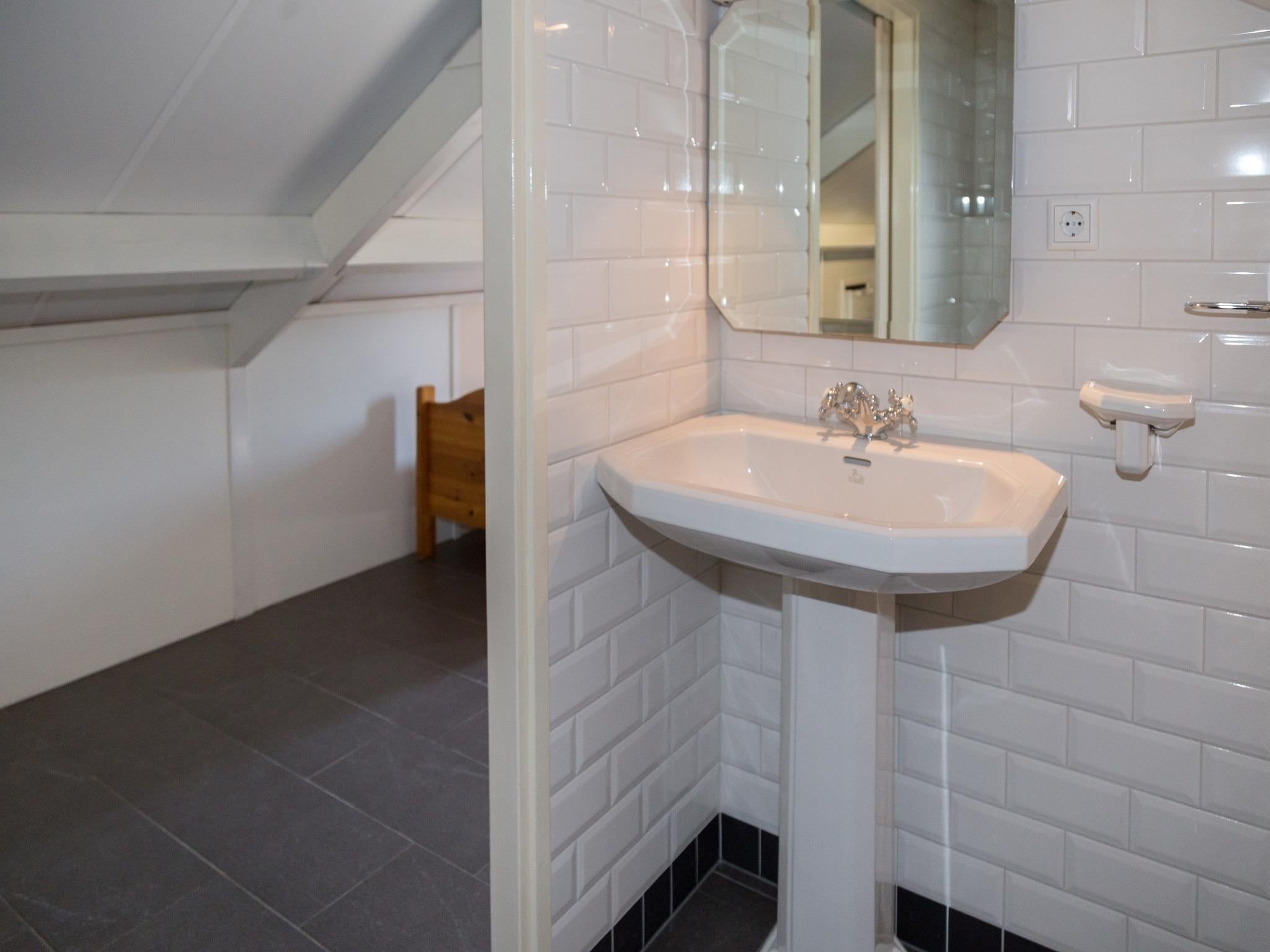 De badkamer van 2 fijne Zeeuwse huisjes in Baarland