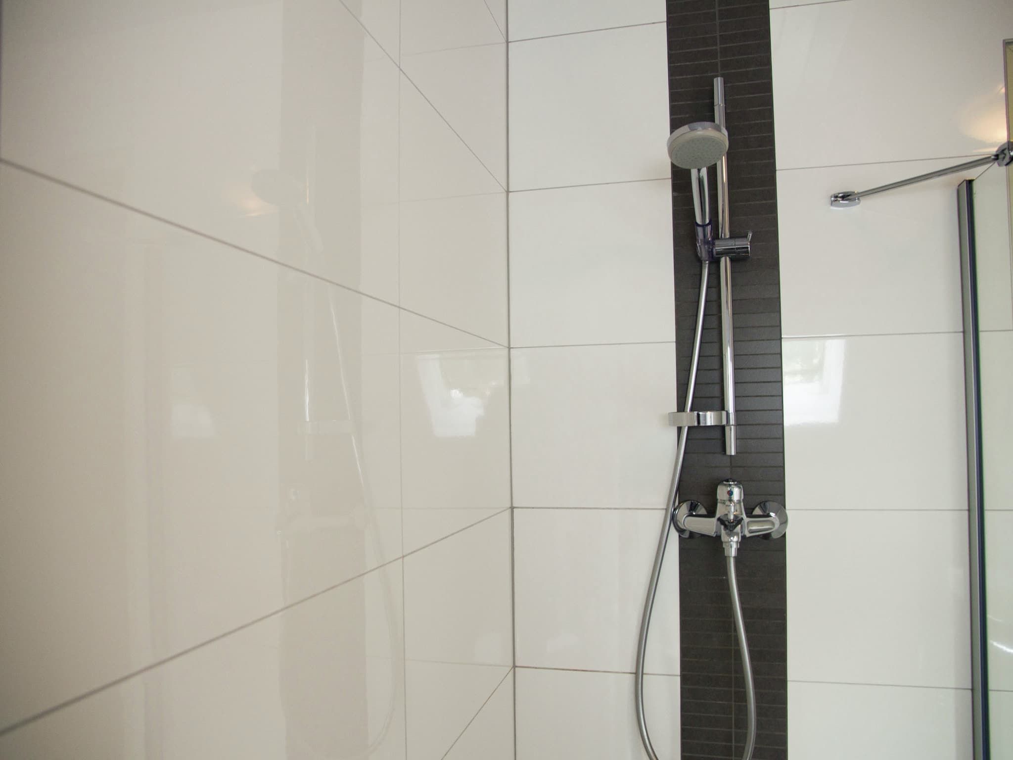 De badkamer van De Biezenpolder 't Groothuus in Eede