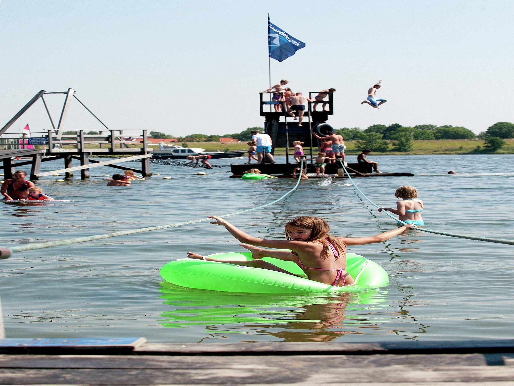 Parkfaciliteiten bij Villapark de Paardekreek 6 in Kortgene
