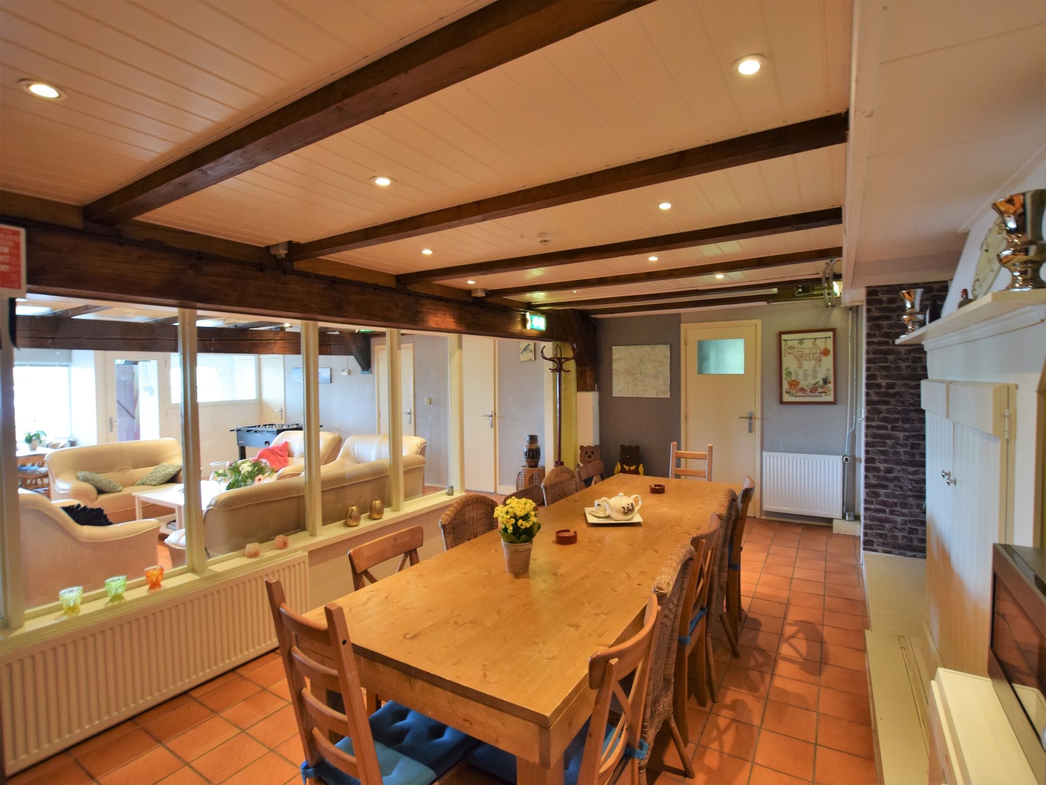 De eetkamer van Hoeve Hoogst Tevreden in Leerdam