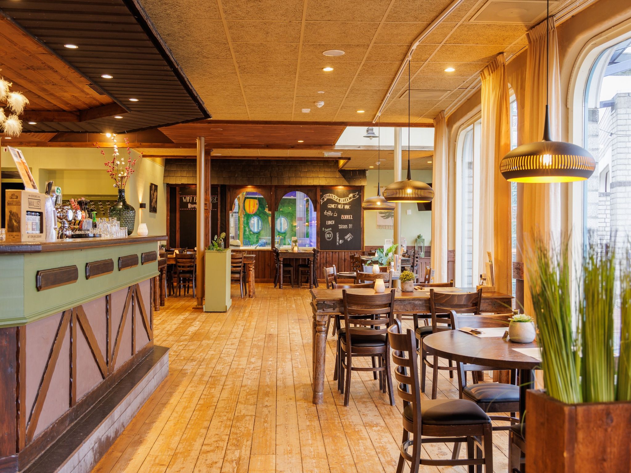 Parkfaciliteiten bij Vakantiepark Hunzedal 6 in Borger