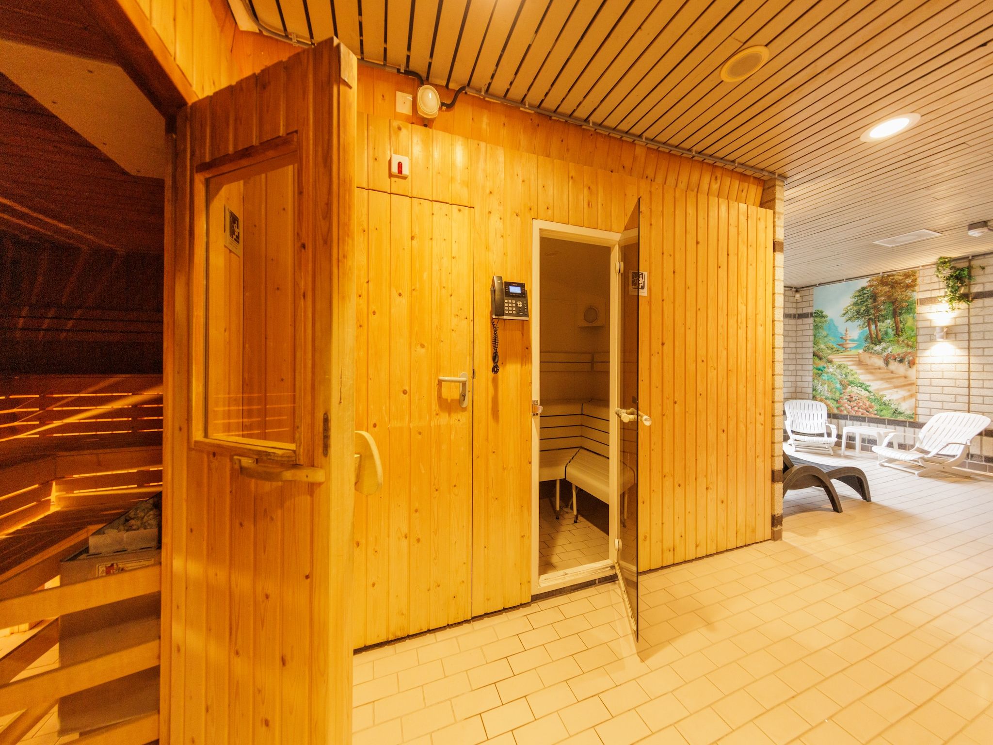 Parkfaciliteiten bij Vakantiepark Hunzedal 6 in Borger