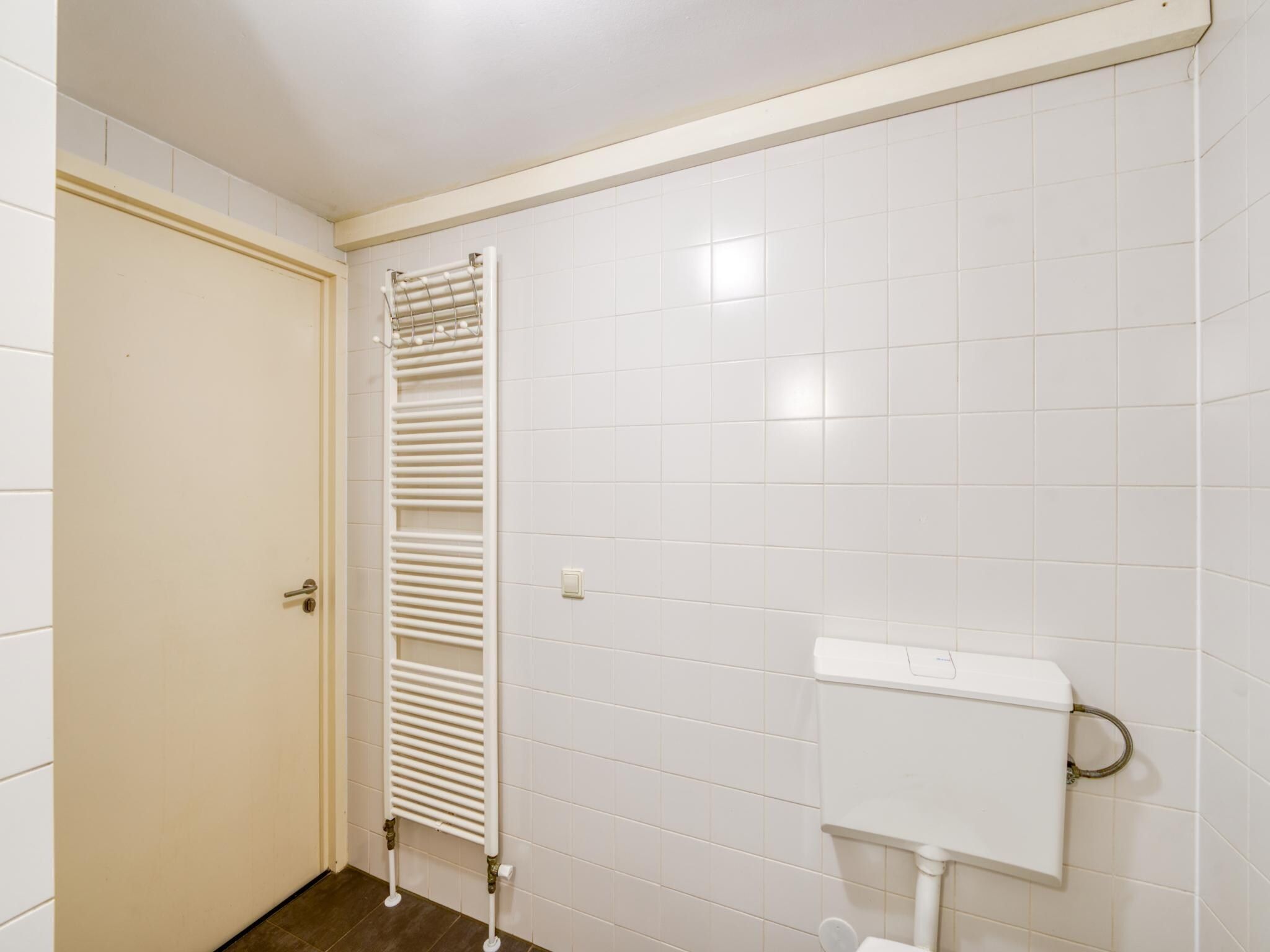 De badkamer van Meschermolen 6 in Mesch-Eijsden