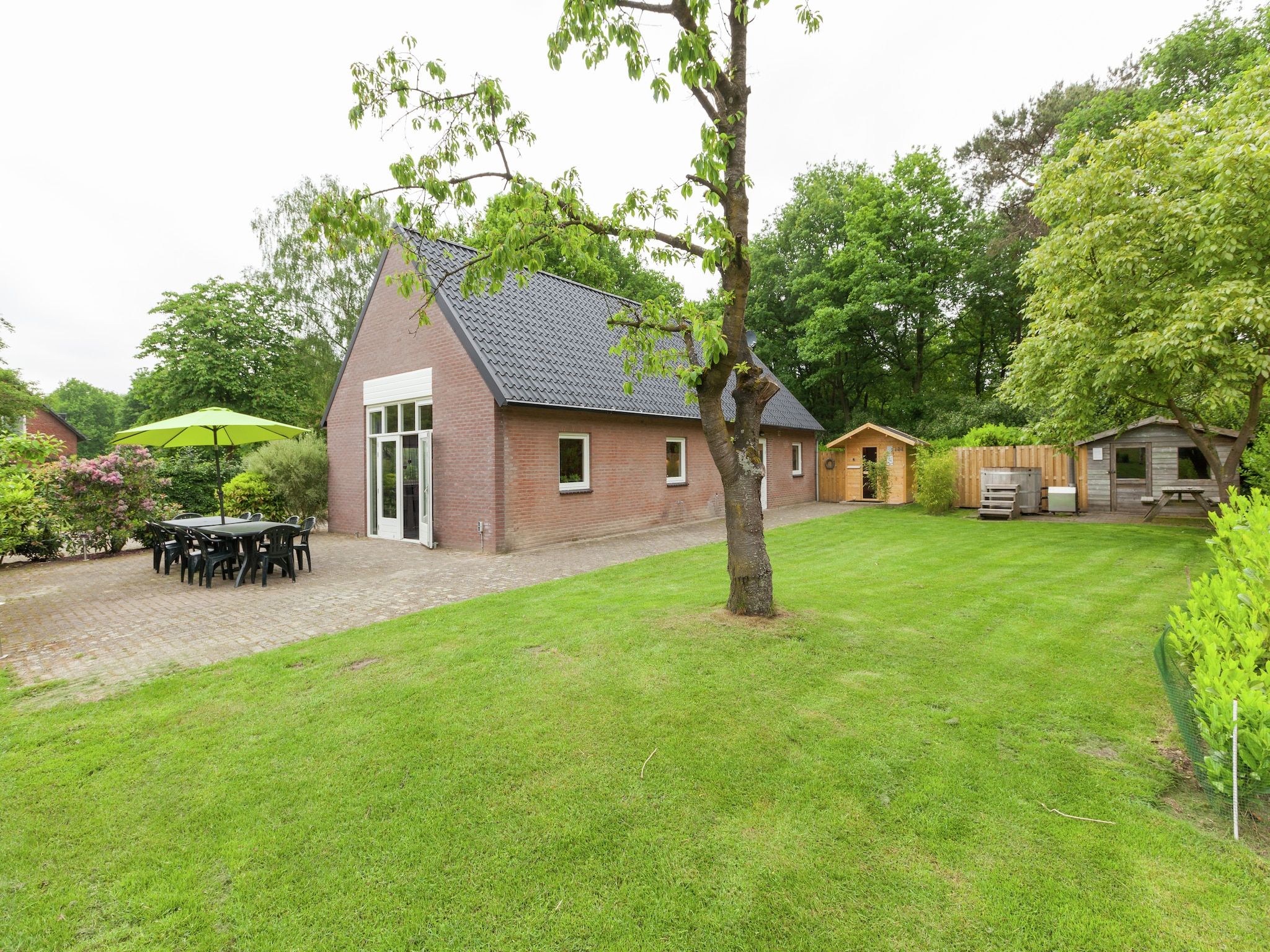 De buitenkant van de Lansert in Vessem