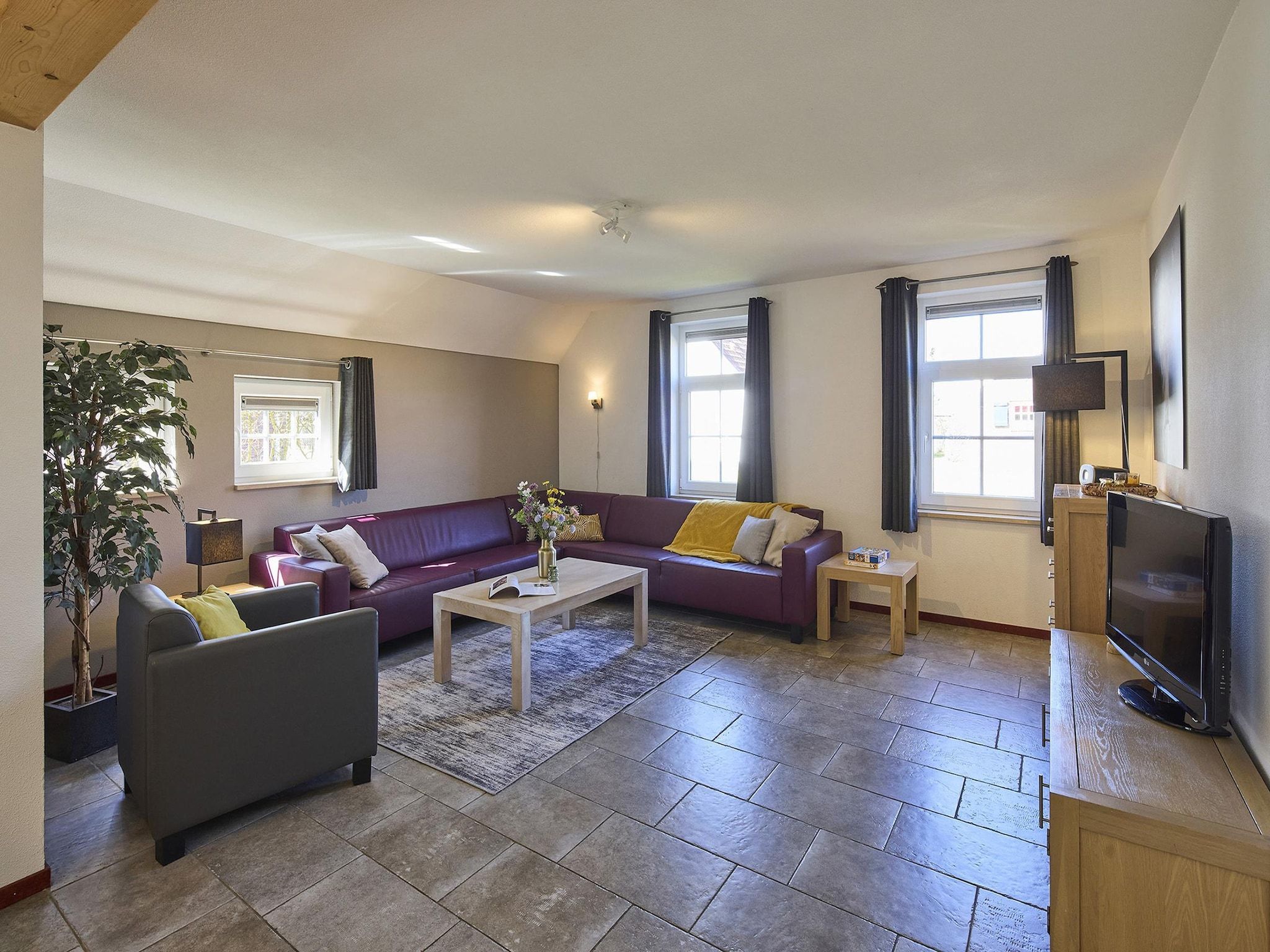 De woonkamer van Buitenhof De Leistert 10 in Roggel