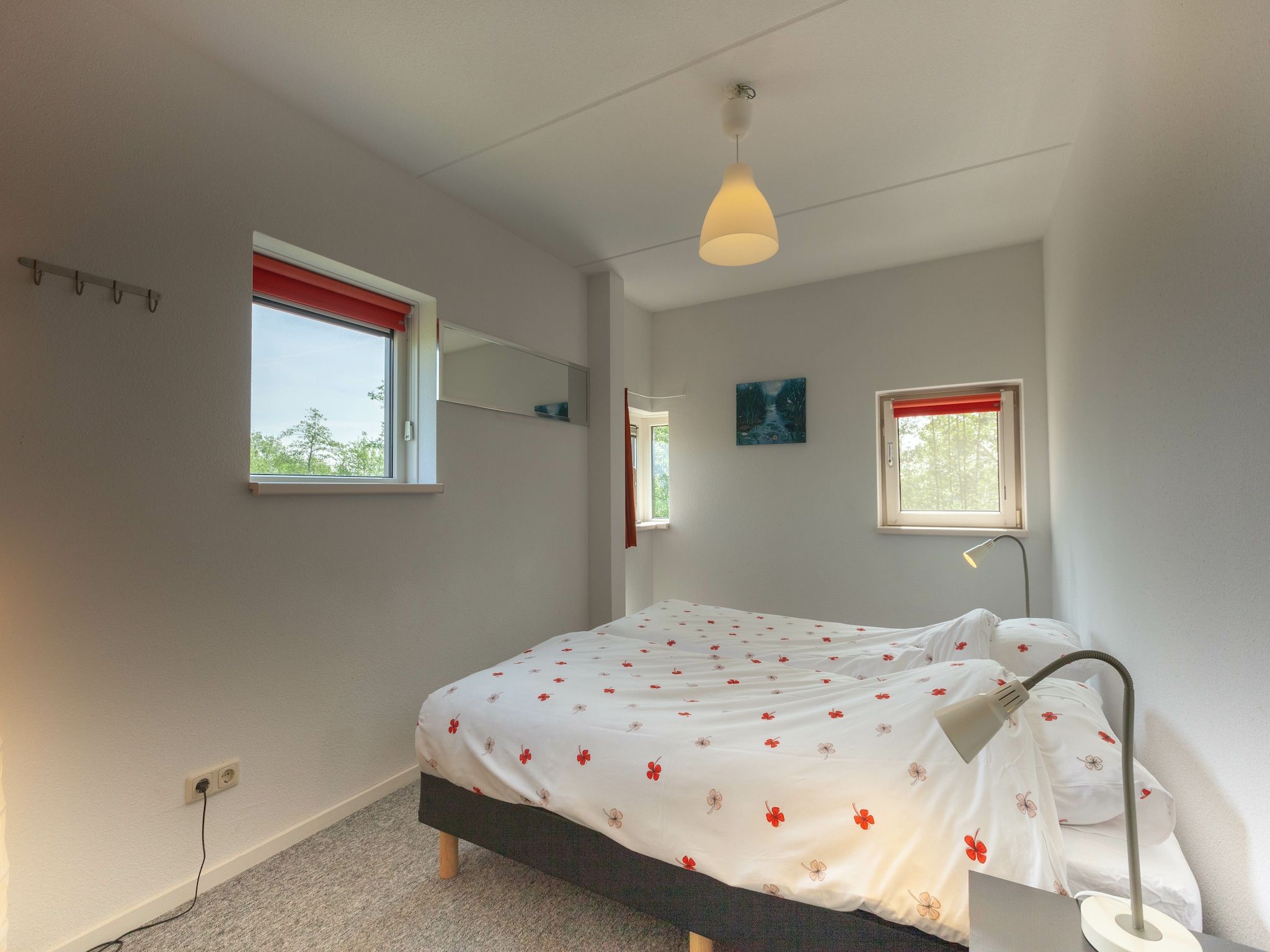 Een slaapkamer van Lyts Sypenstien in Langweer