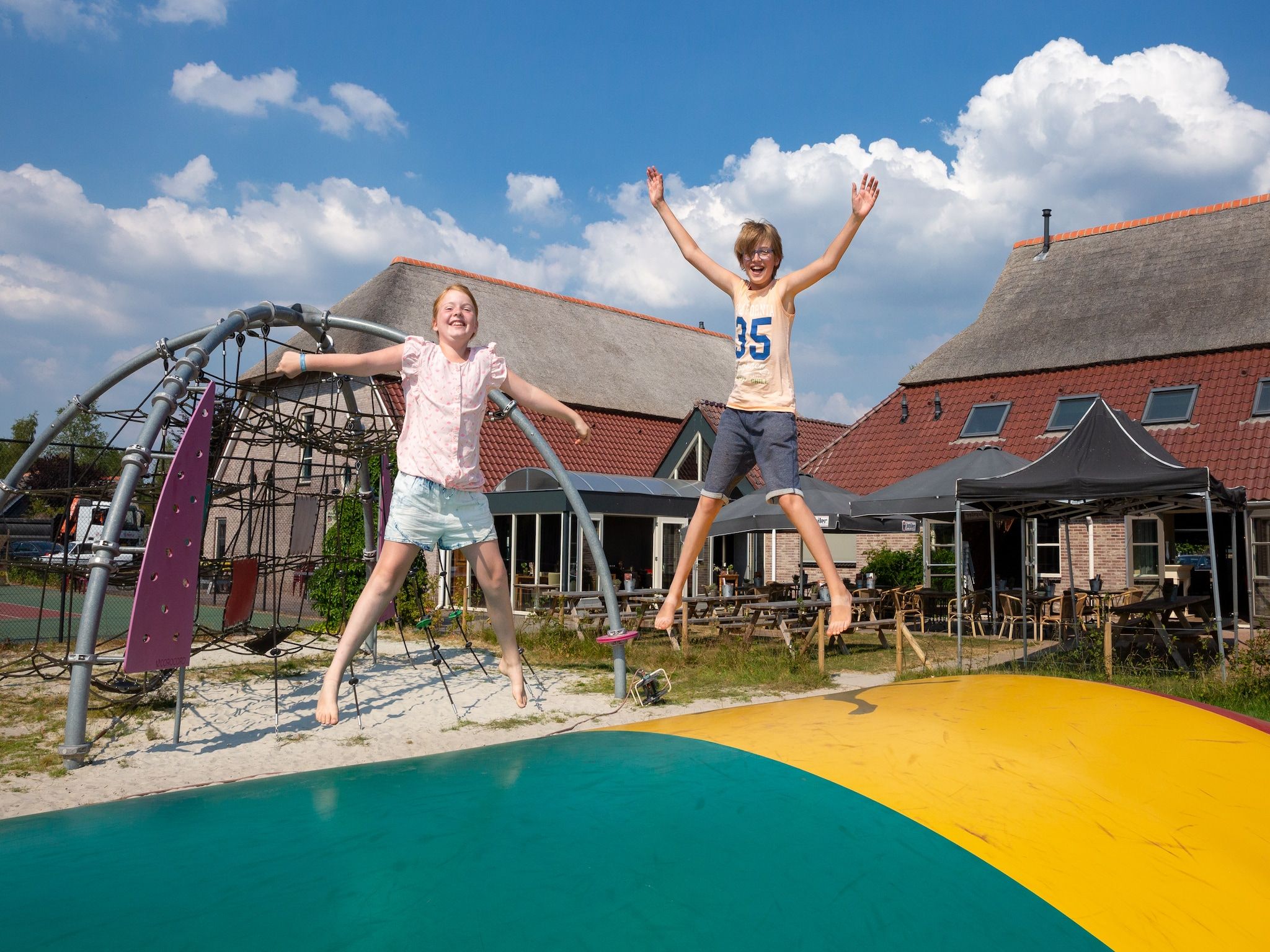 Parkfaciliteiten bij Villapark De Weerribben 1 in Paasloo