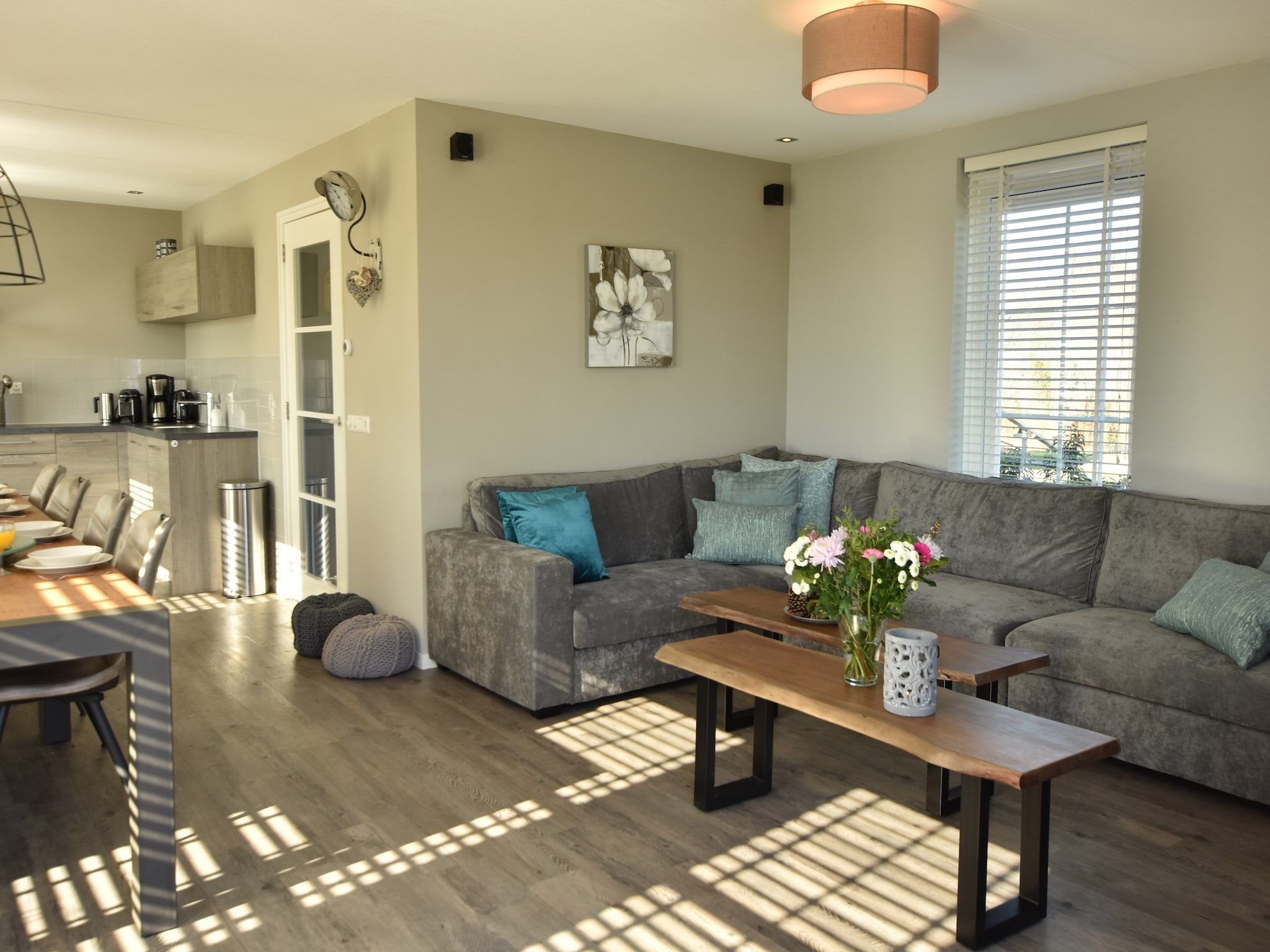 De woonkamer van Scoreldame 8-persoons in Schoorldam