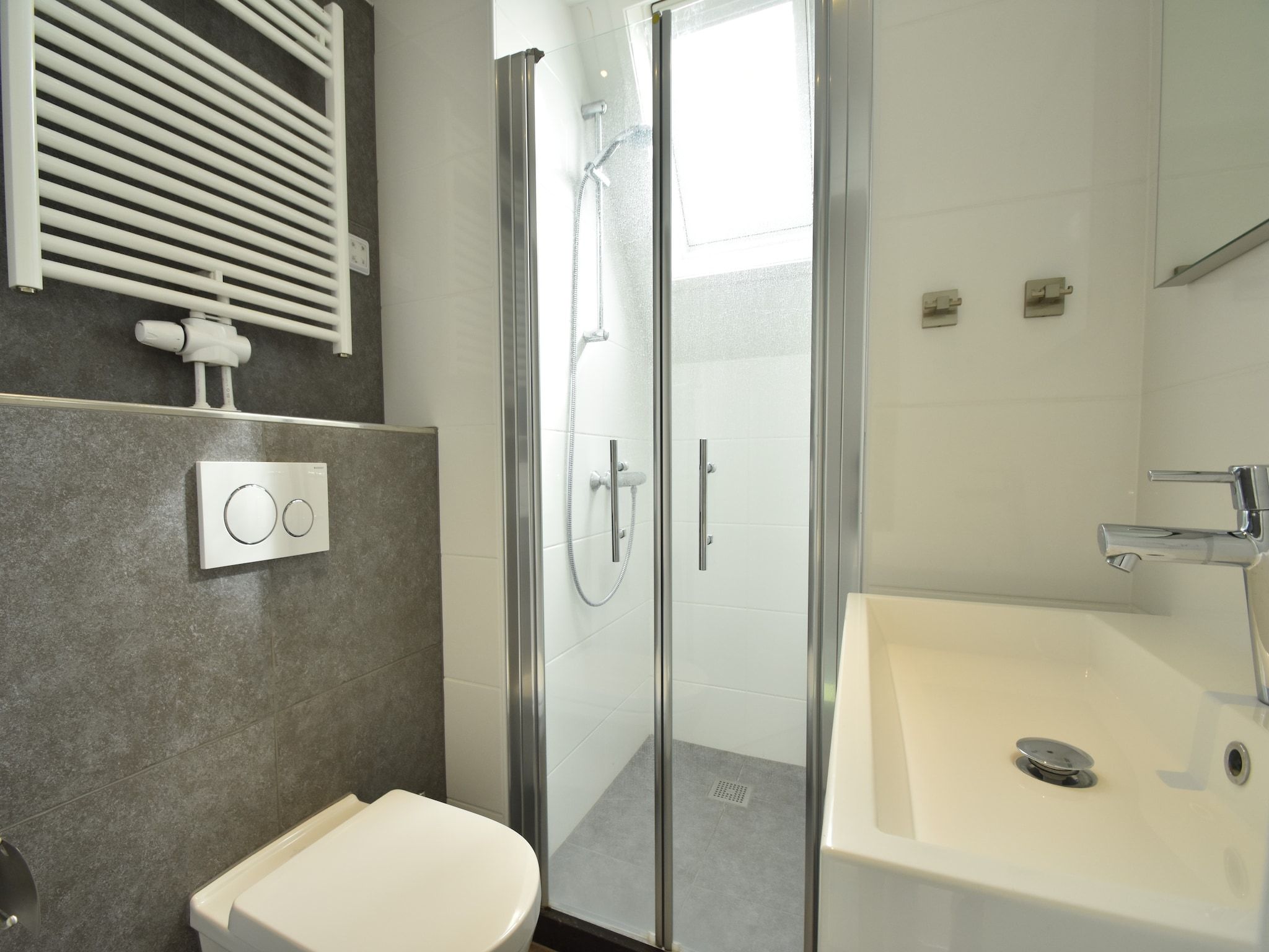 De badkamer van Wellness aan het Water in Eernewolde in Earnewald