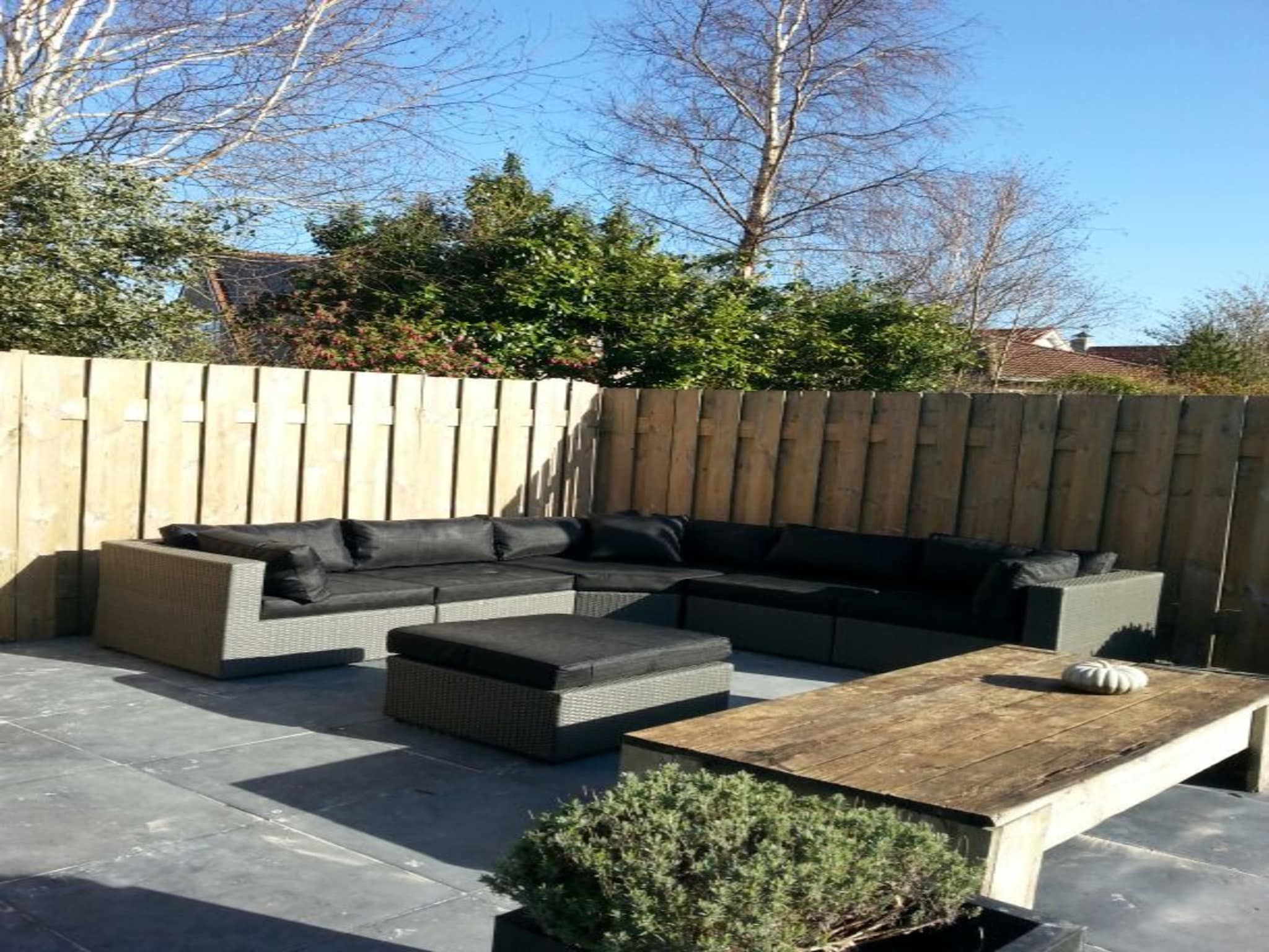 Het terras van Fancy in Groet