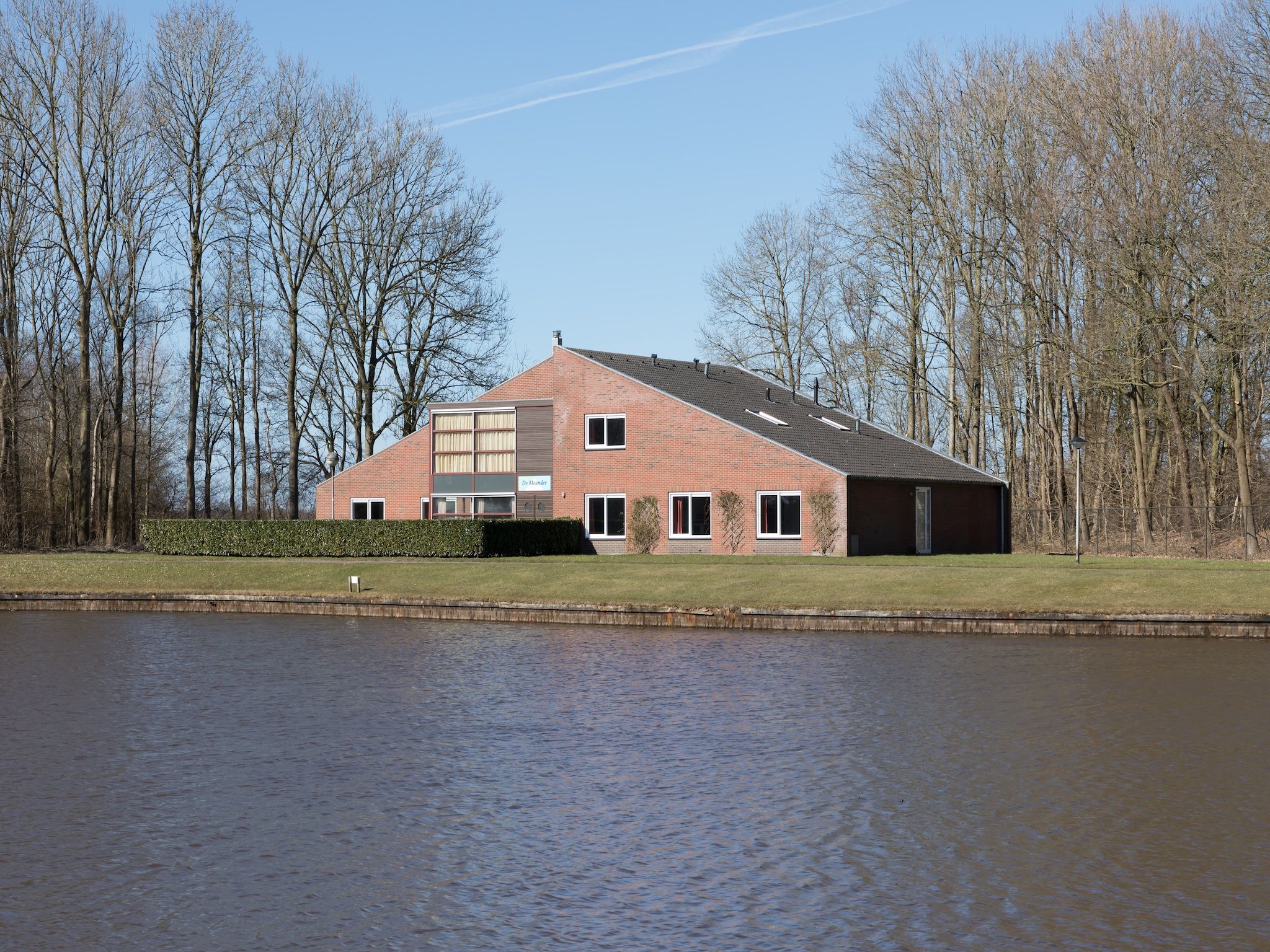 De buitenkant van Hunzepark 10 in Gasselternijveen