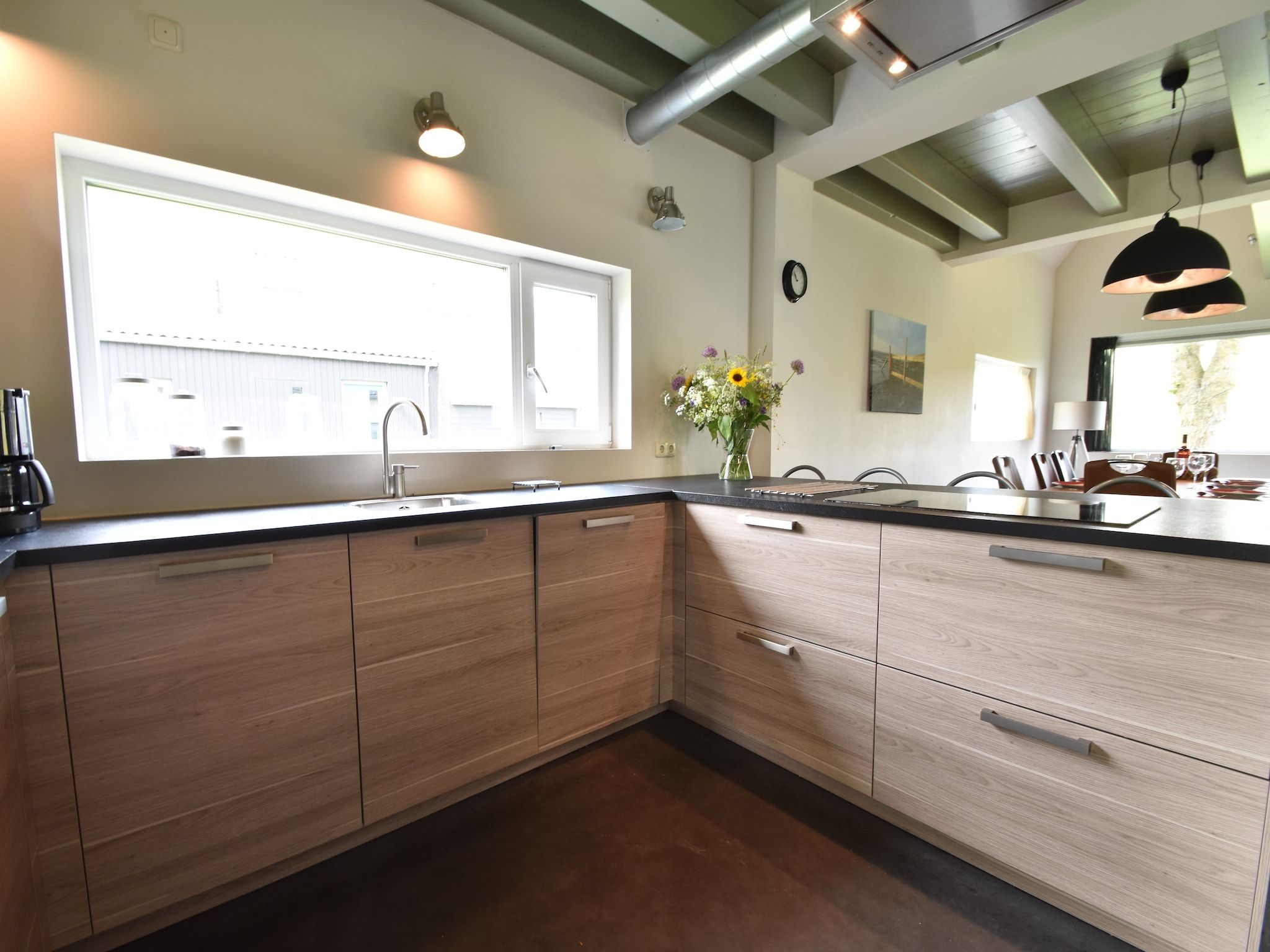 De keuken van Zeedijk III in Tzummarum