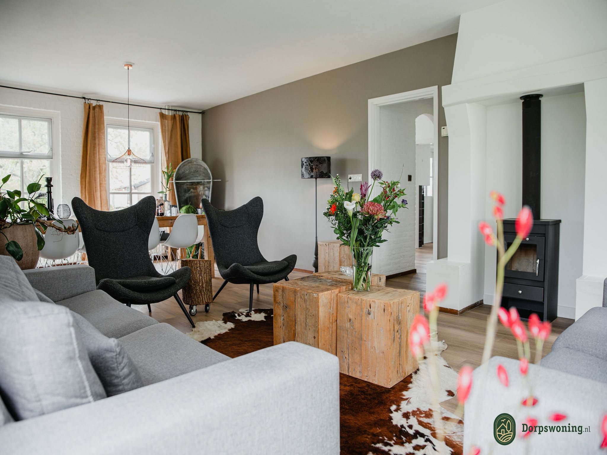 De woonkamer van Dorpswoning De Plek in Leende