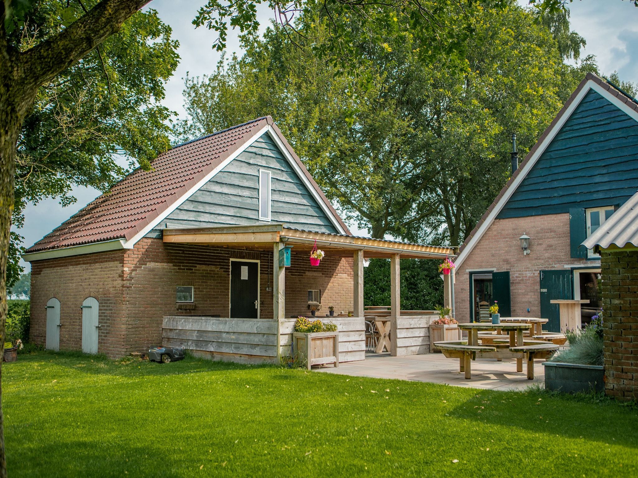 Het terras van Robertushoeve in Dalfsen