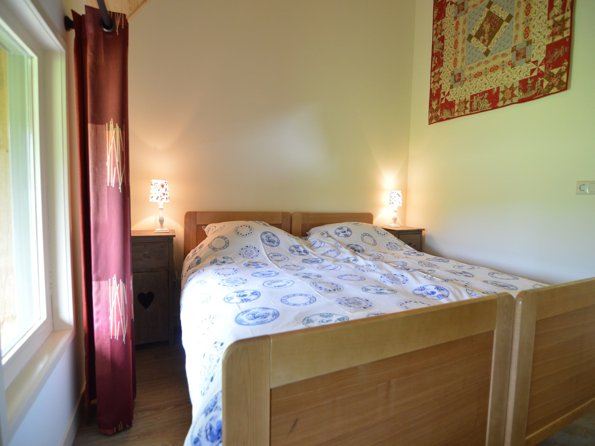 Een slaapkamer van Kabinet & Dekenkist in Geesteren