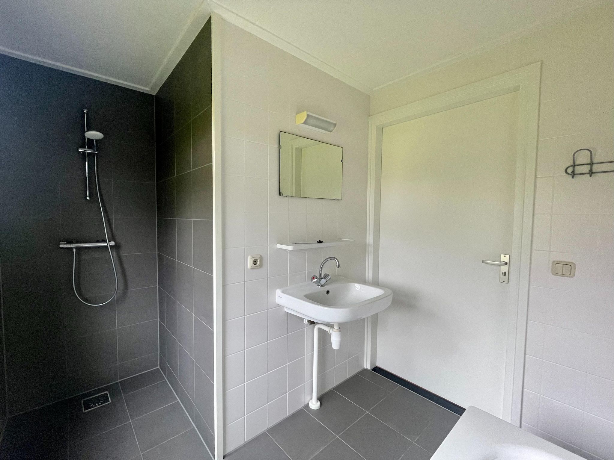 De badkamer van Vakantiepark Eigen Wijze 2 in Bant