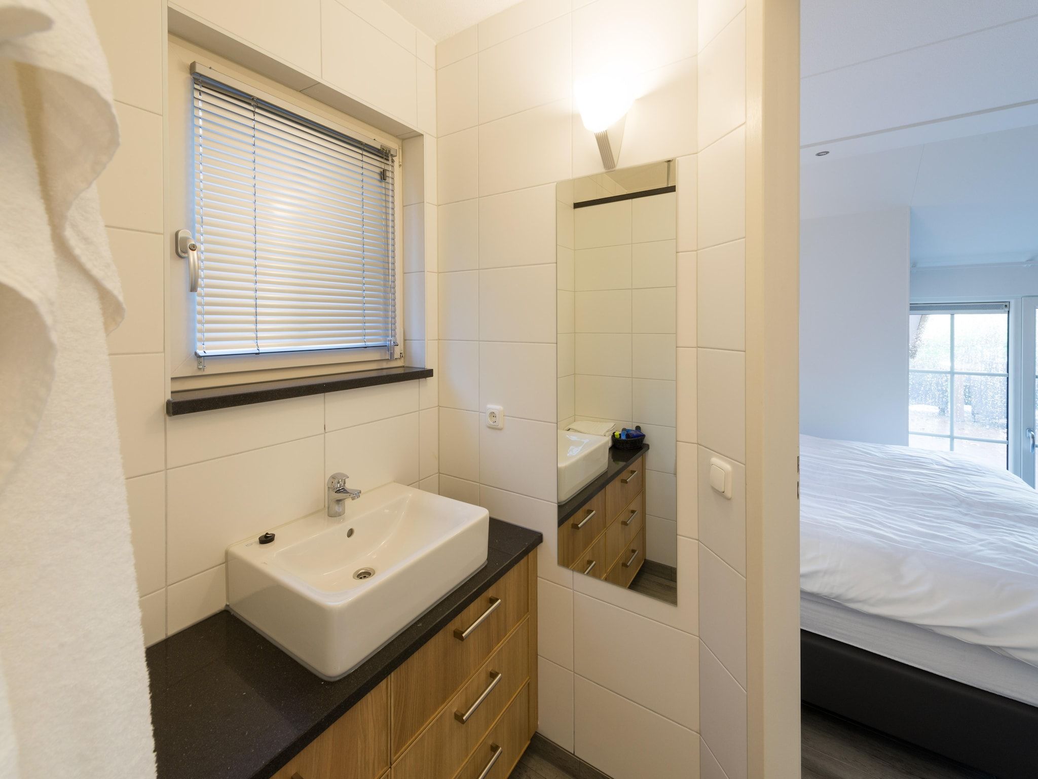 De badkamer van Hof van Salland 7 in Hellendoorn