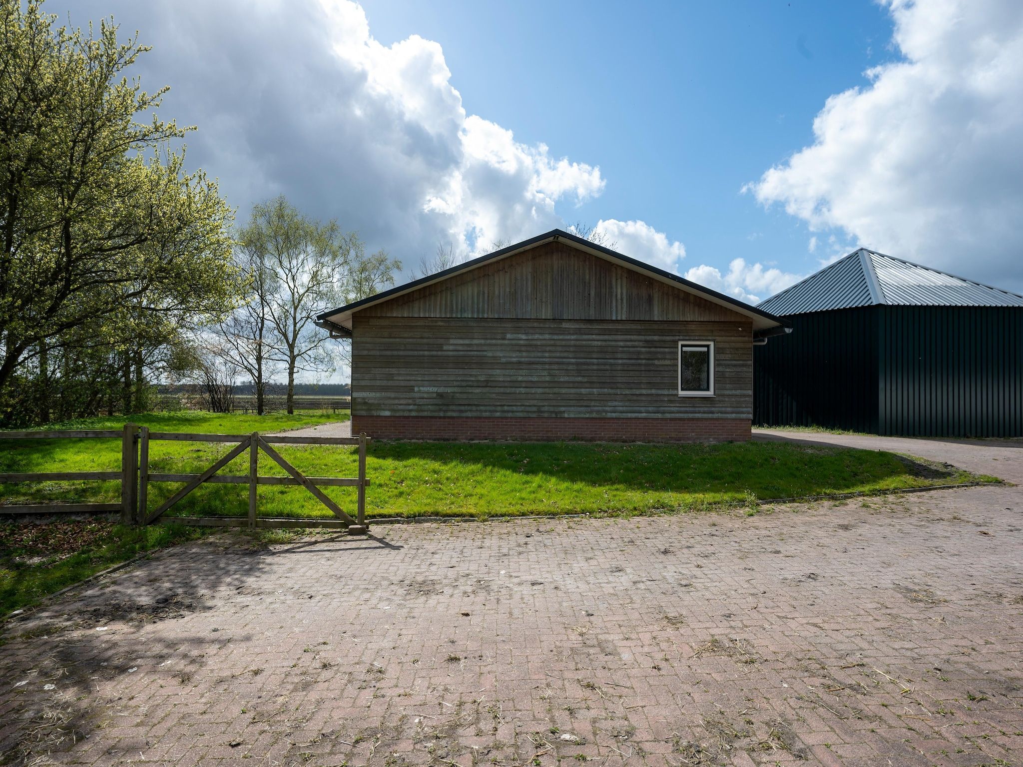 De tuin van De Kibbelhoeve in Kibbelveen