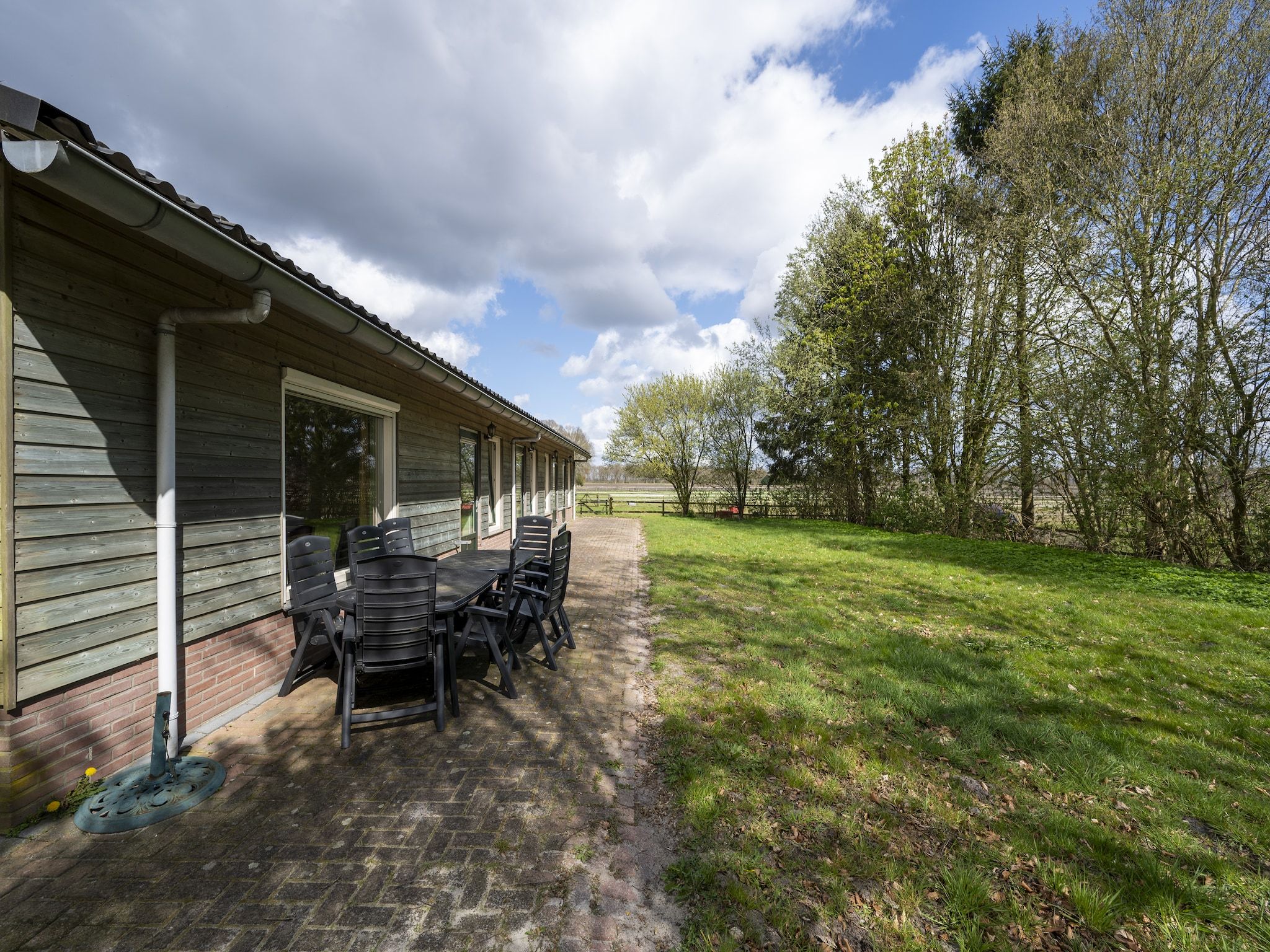 De tuin van De Kibbelhoeve in Kibbelveen