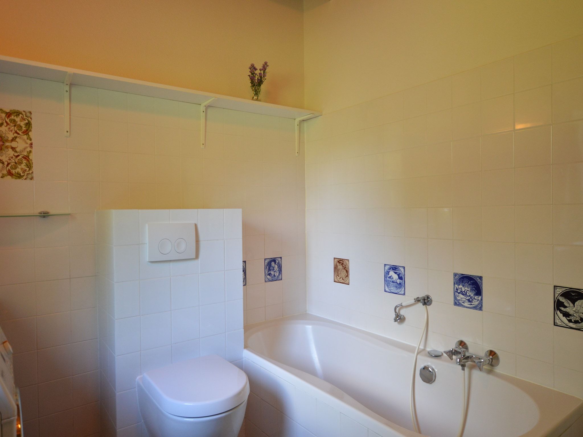 De badkamer van Kempernoel in Heino