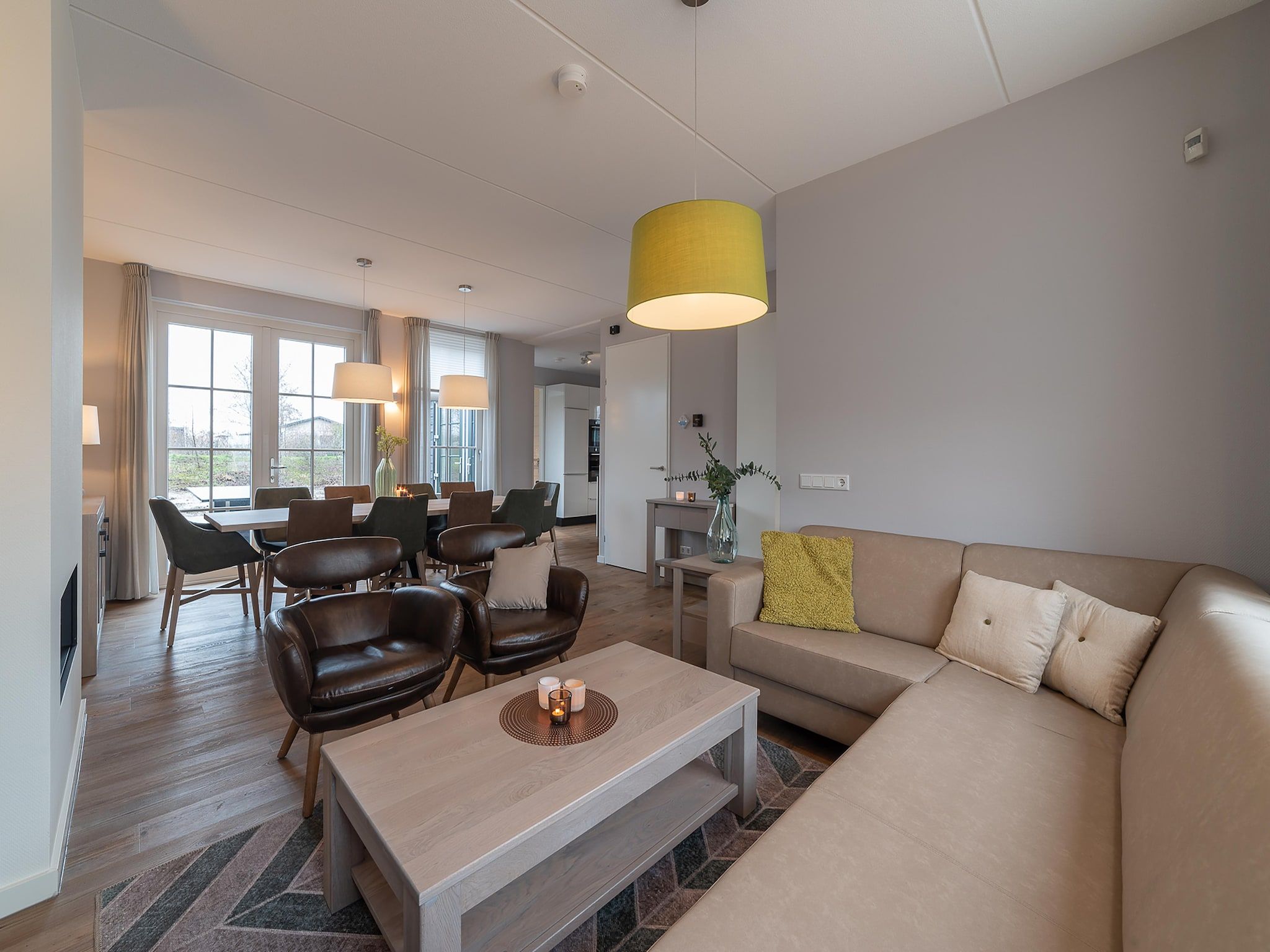 De woonkamer van Zeeuwse Pracht 8 pers in Colijnsplaat