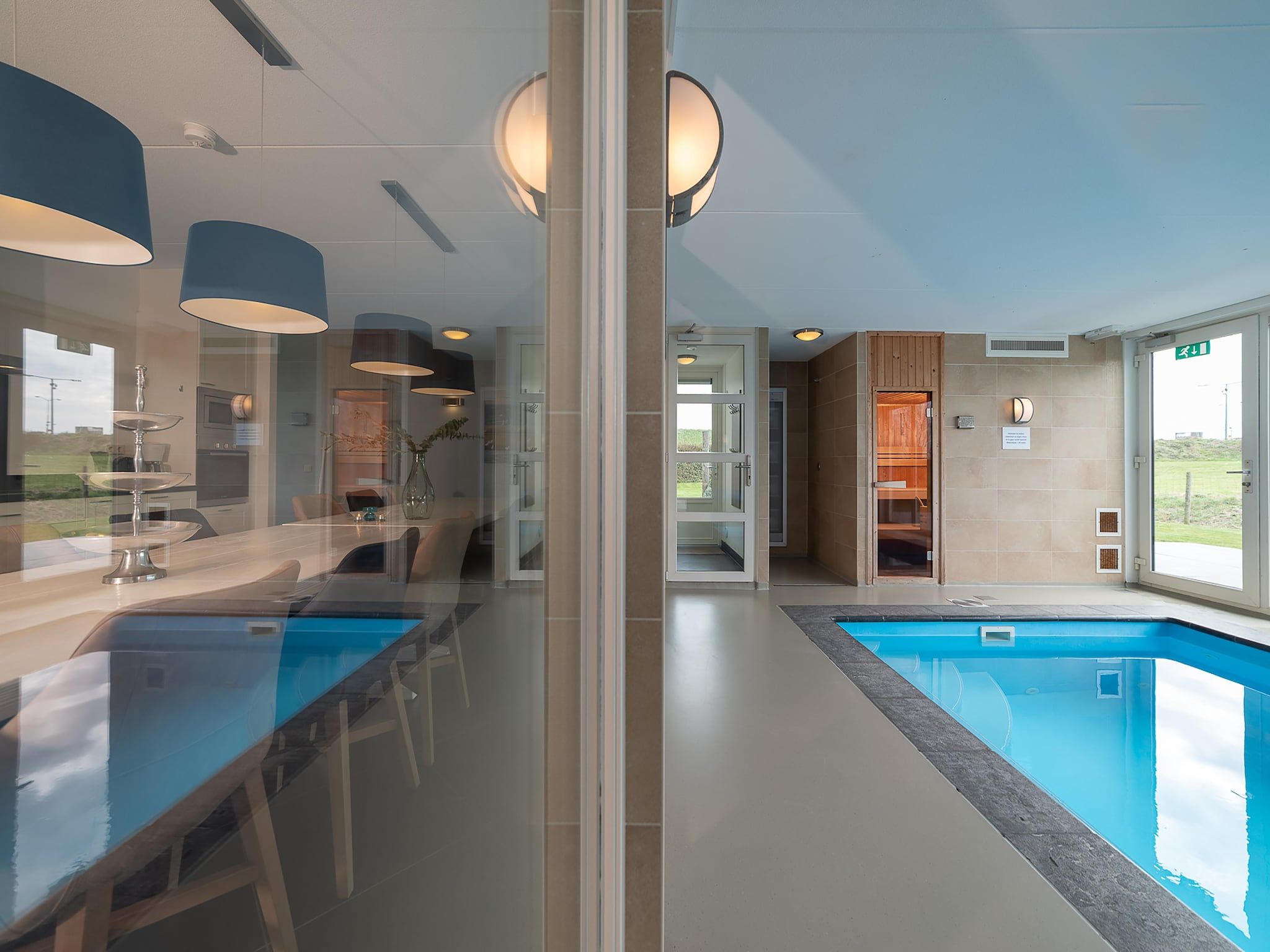 Wellness bij Luxe Beveland met Zwembad in Colijnsplaat