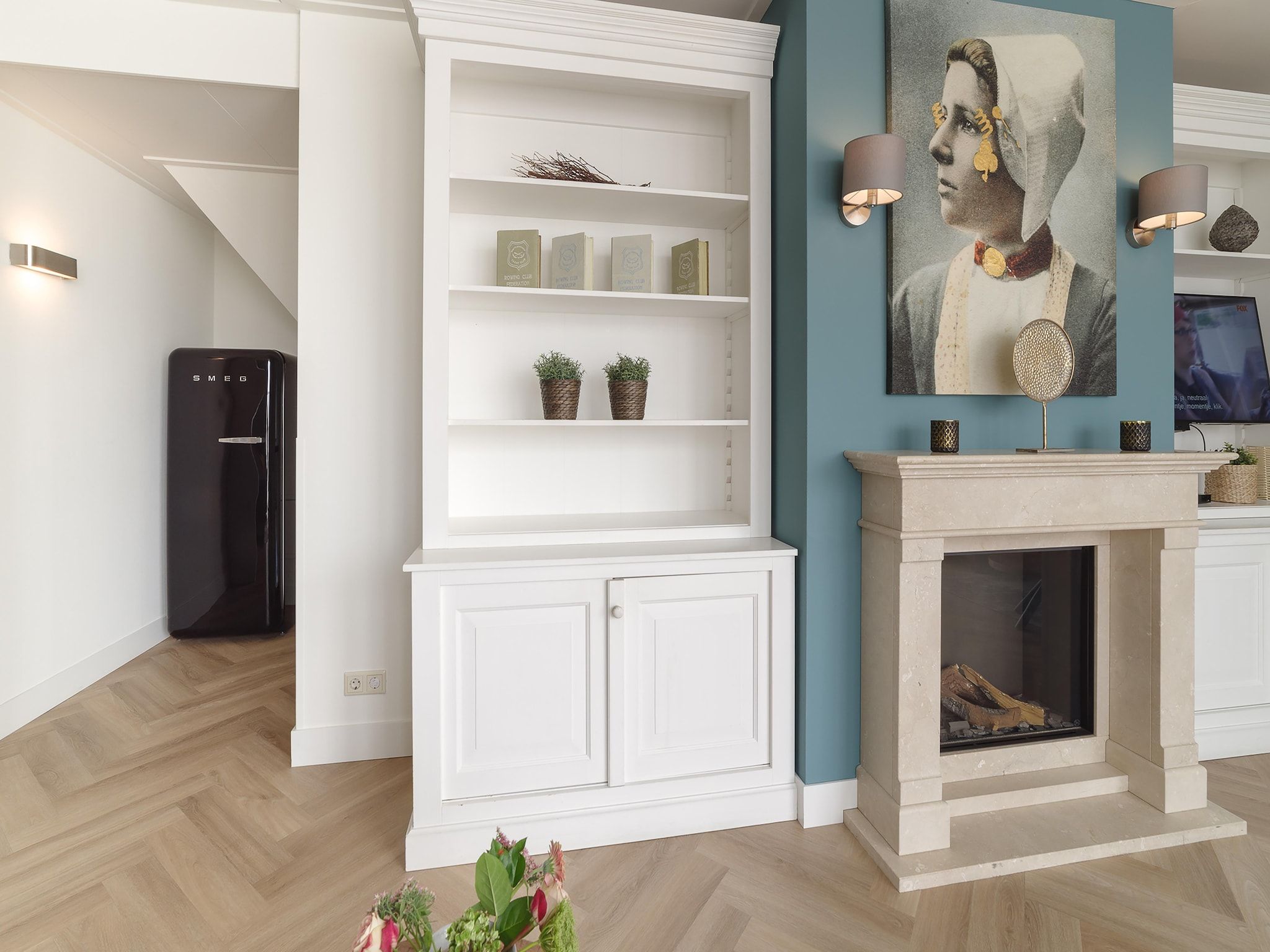 De woonkamer van Luxe Beveland met Zwembad in Colijnsplaat