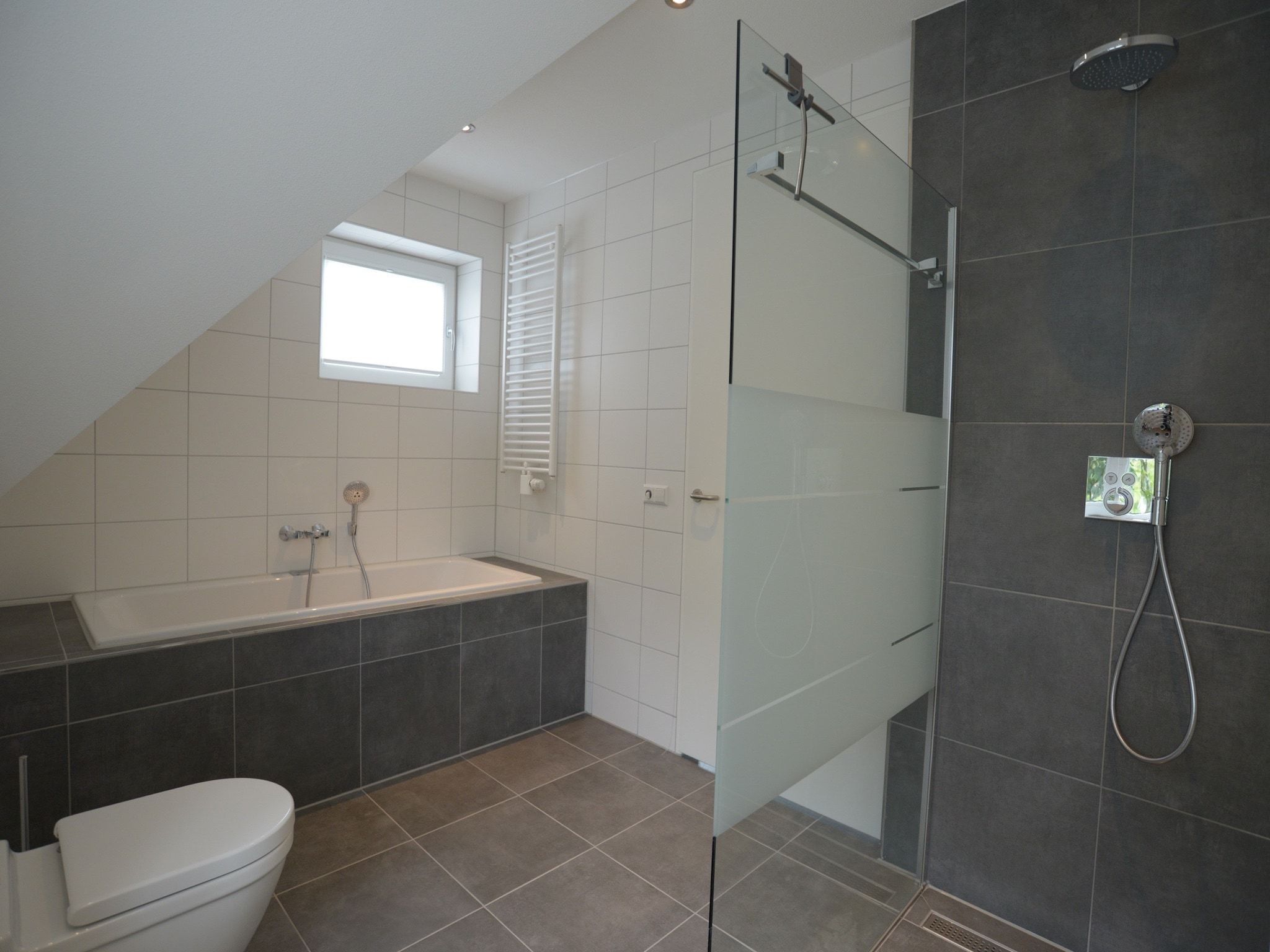 De badkamer van Tempelier 39 in Den Burg-Texel