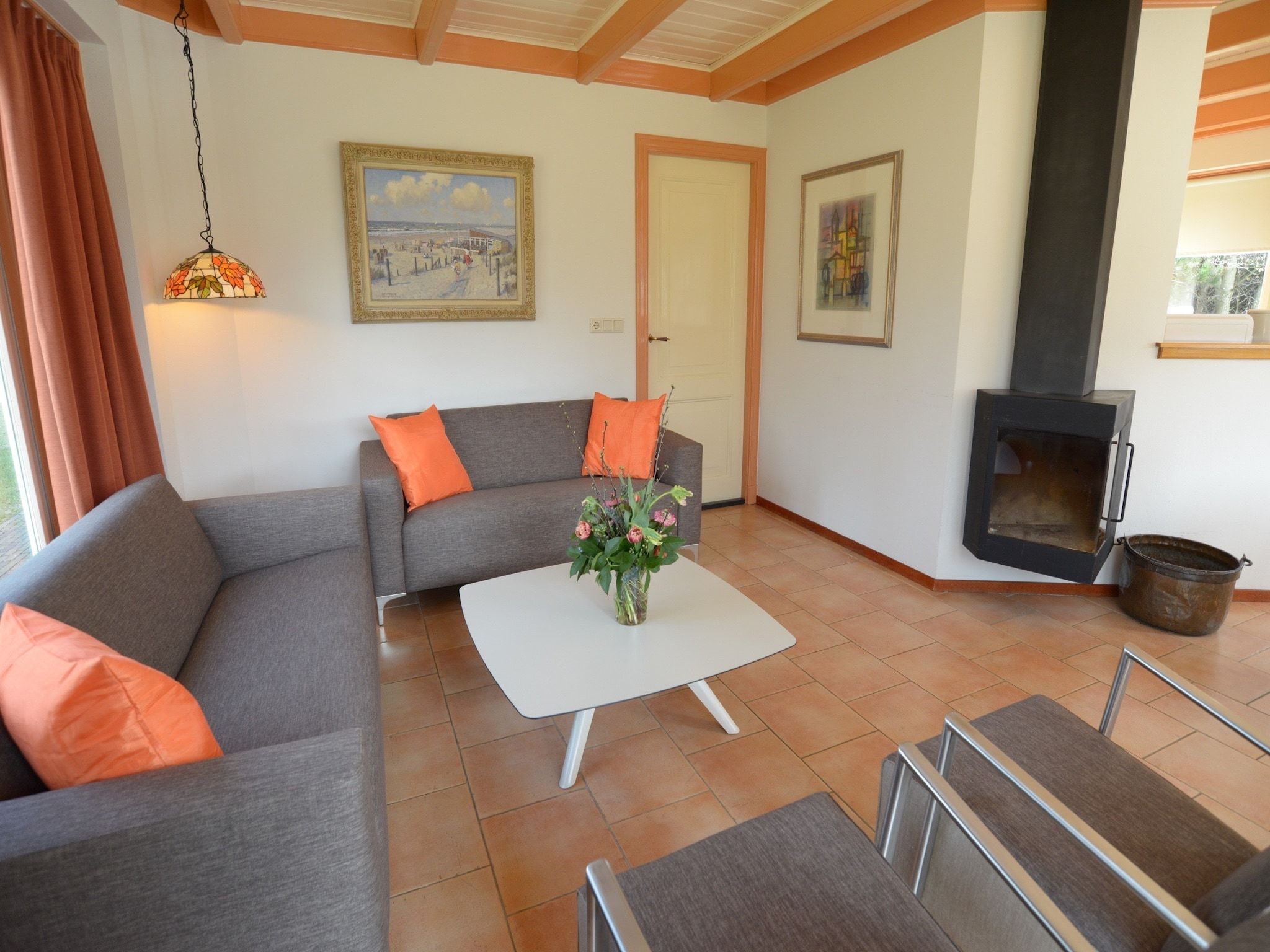 De woonkamer van De Kerkuil in De Cocksdorp-Texel