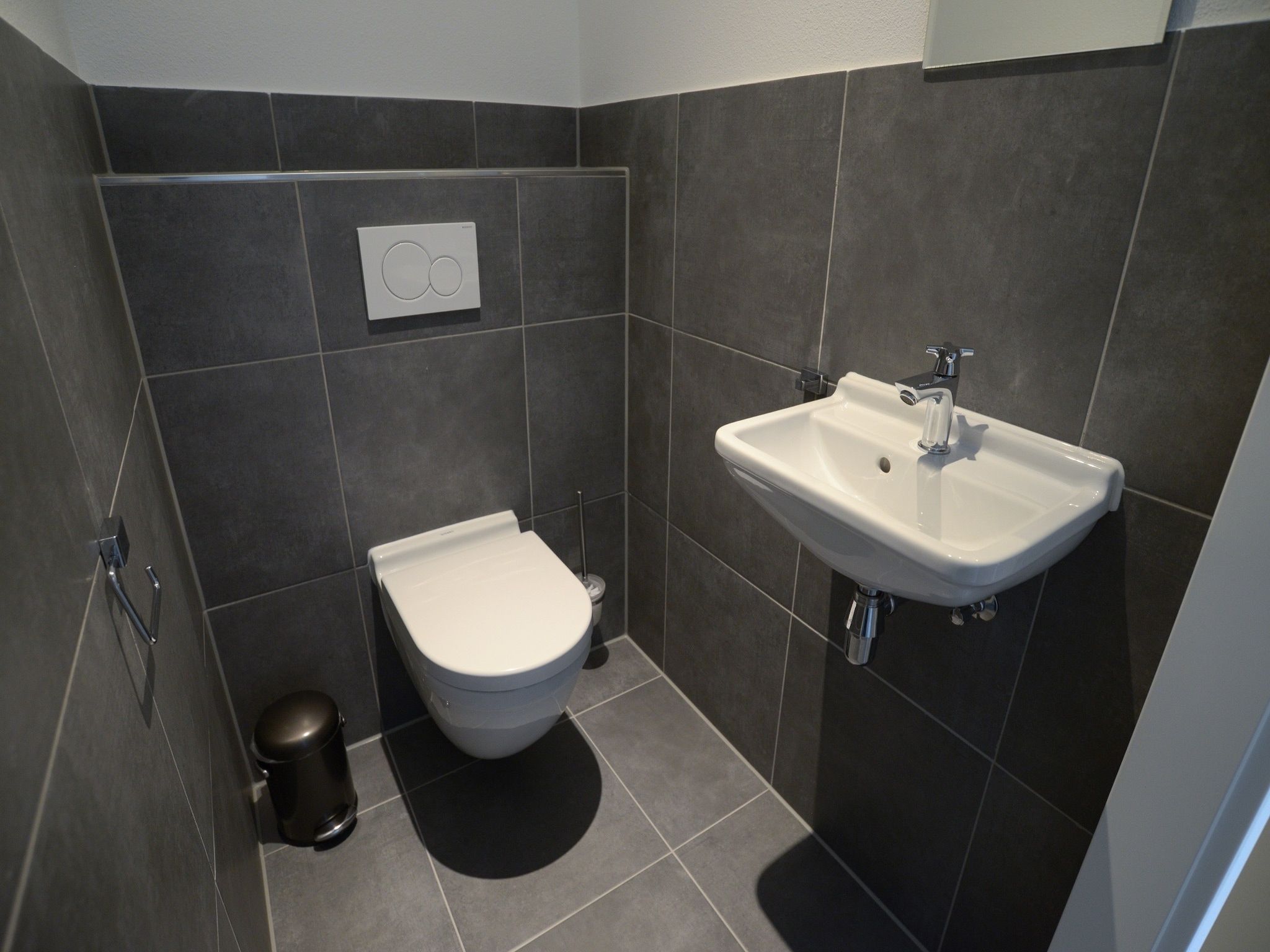 De badkamer van Villa Hoogelandt 70 in De Koog-Texel