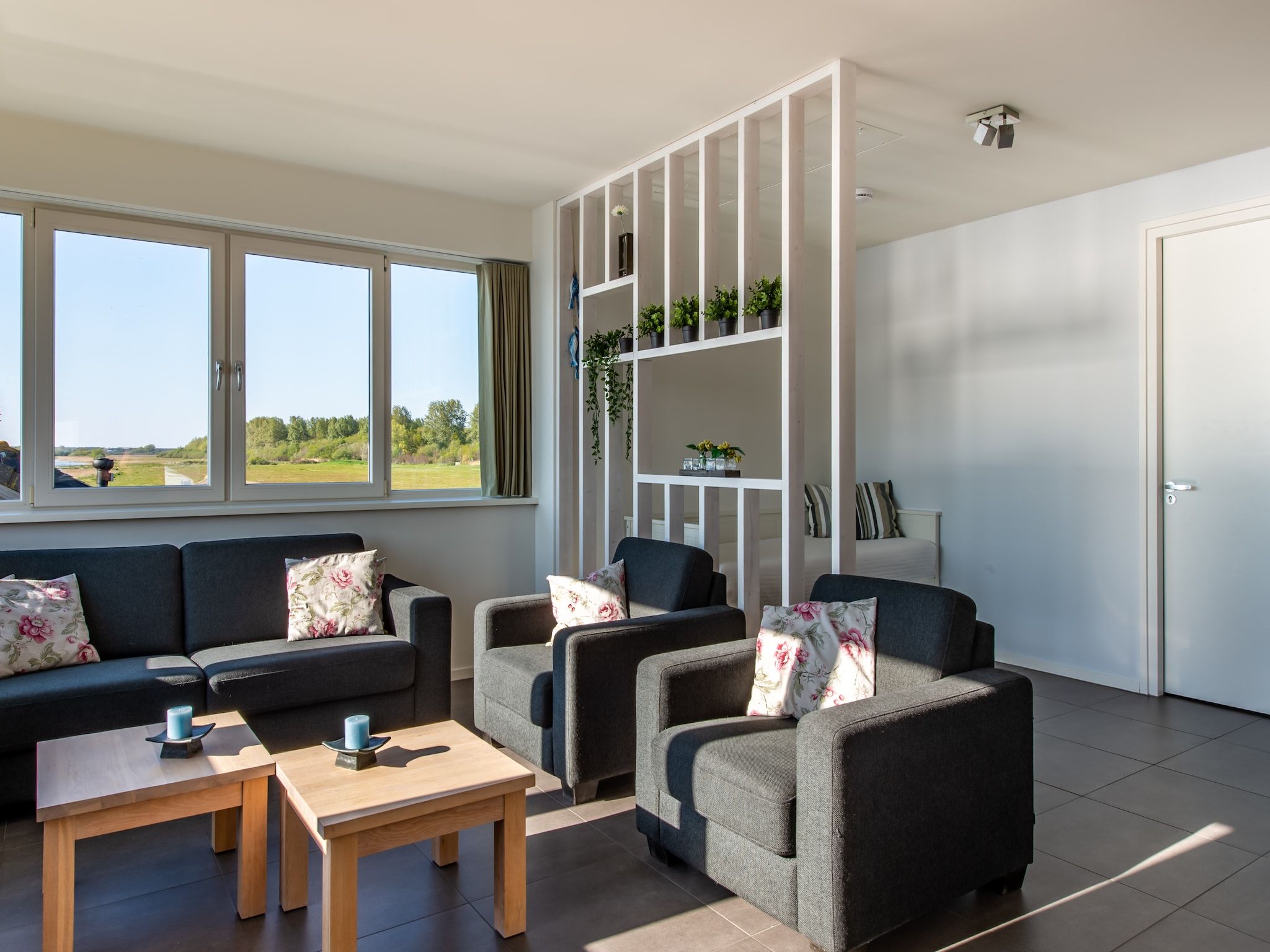 De woonkamer van Penthouse XXL 4ab in Kamperland