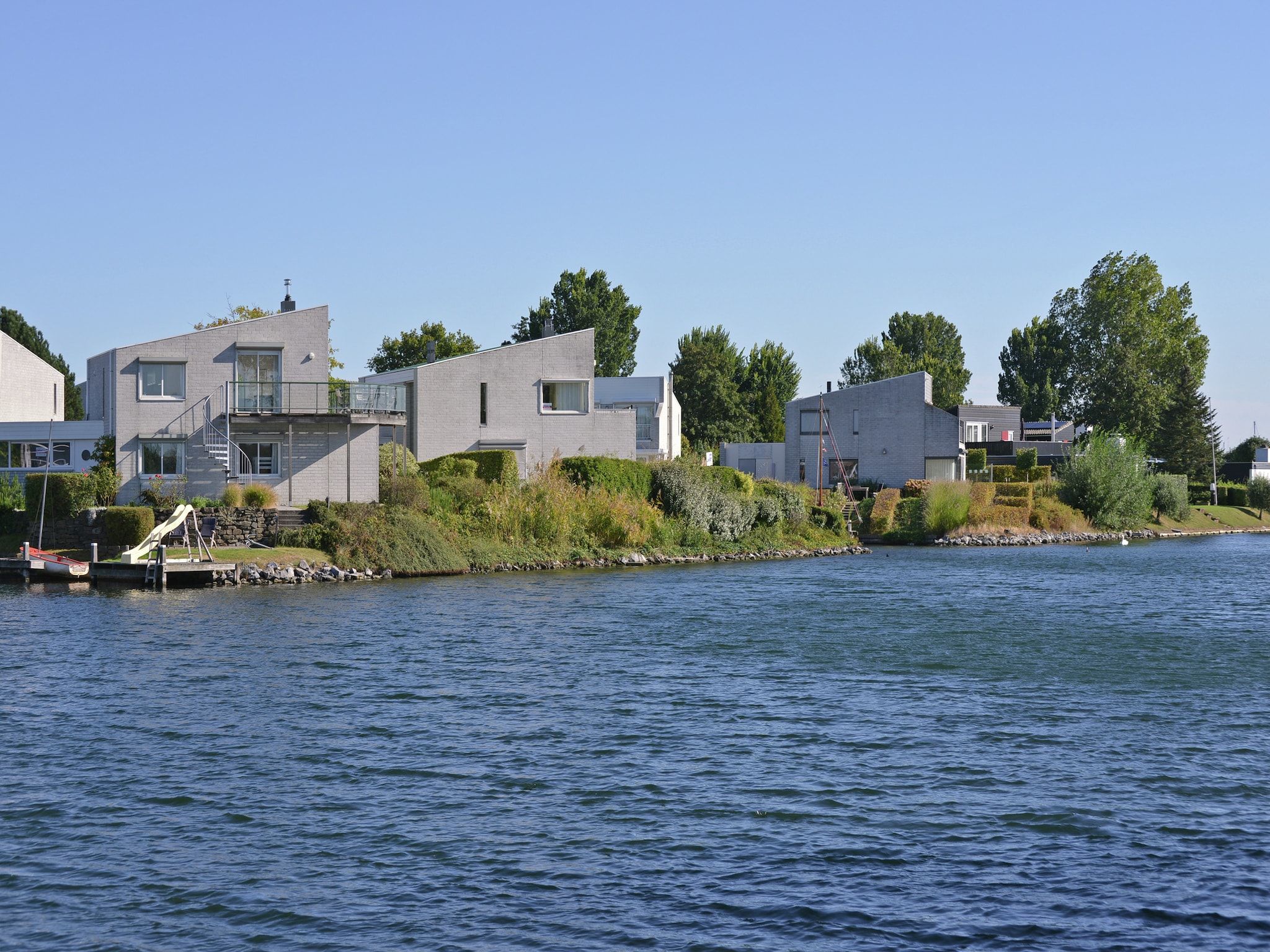 De buitenkant van Veerdam 42 in Kortgene