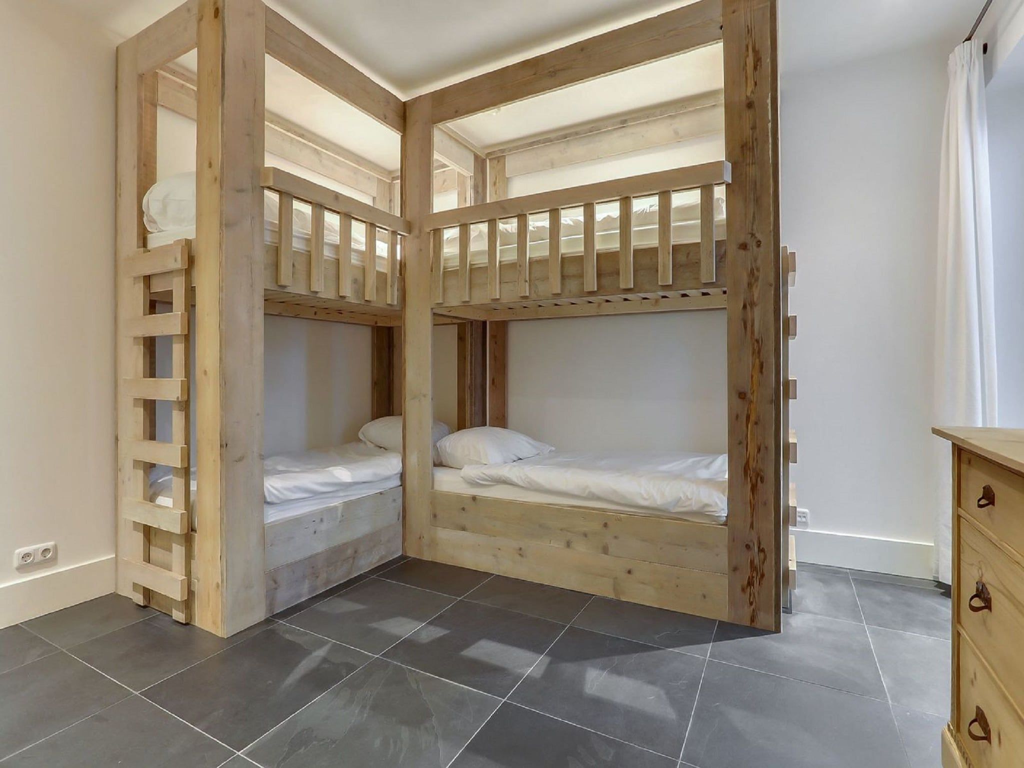 Een slaapkamer van Vakantiepark Sandberghe 7 in Uden