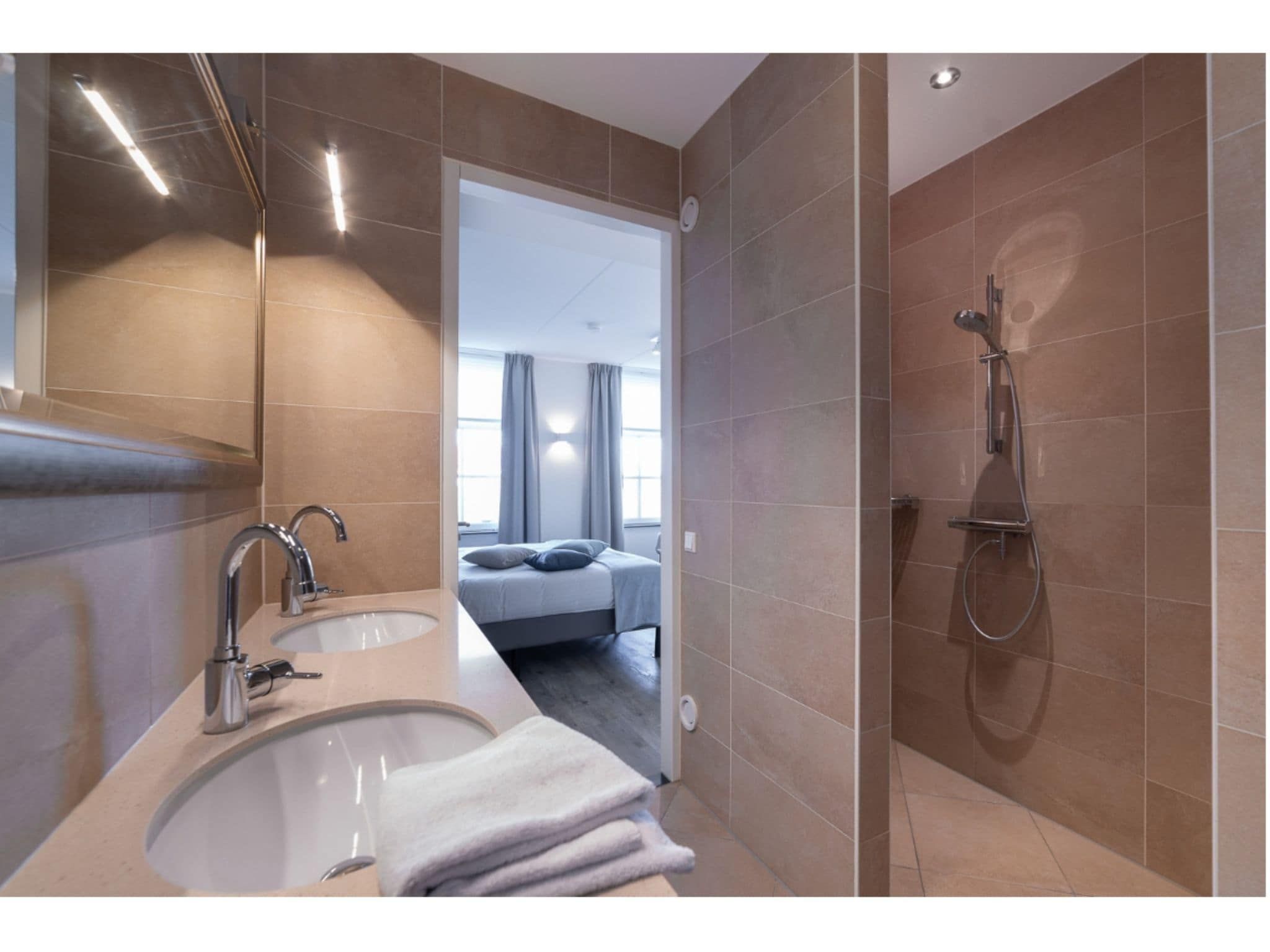 De badkamer van Zeeuwse Weelde - 2 in Colijnsplaat