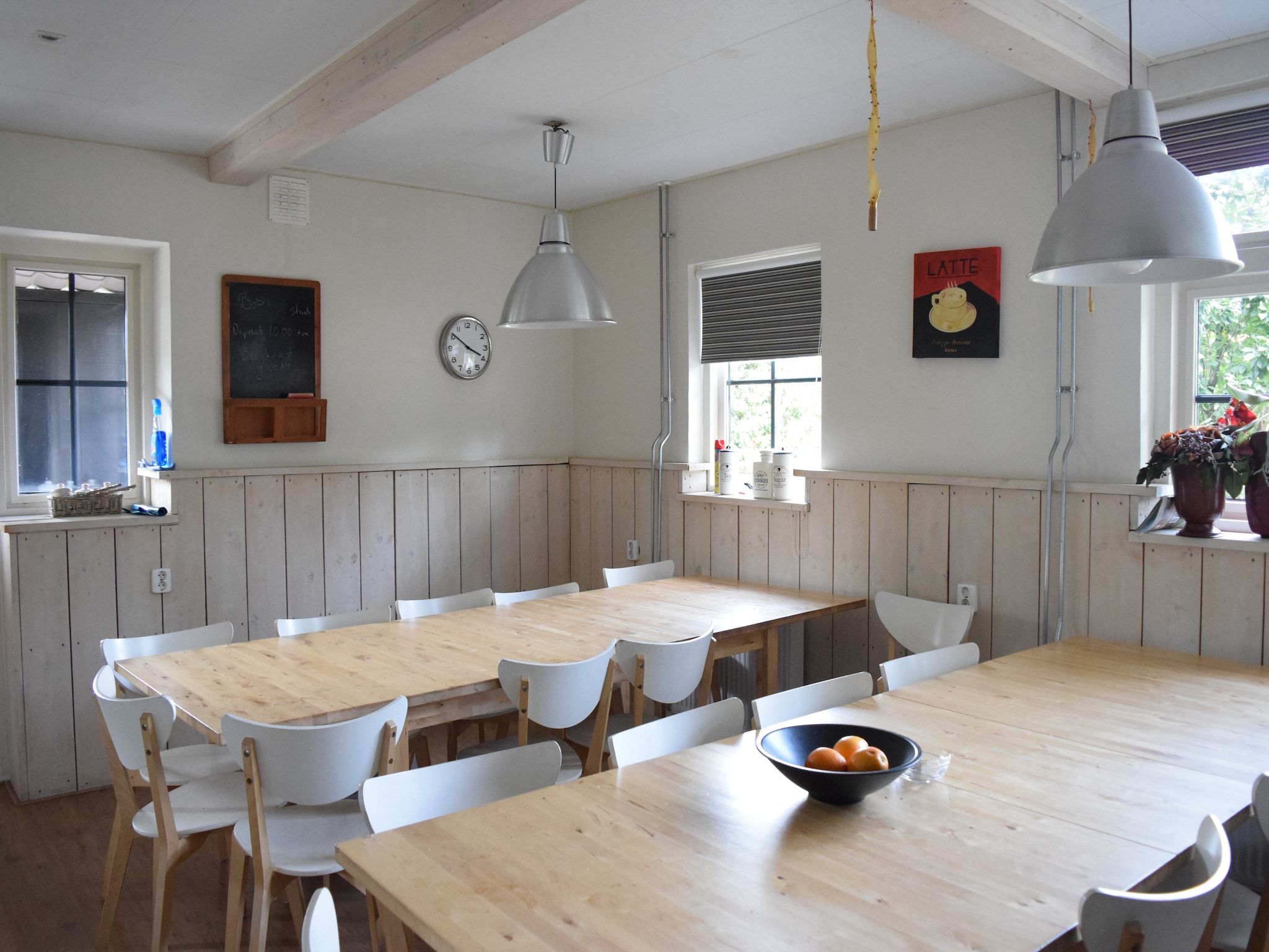 De eetkamer van Recreatiepark de Boshoek 17 in Voorthuizen