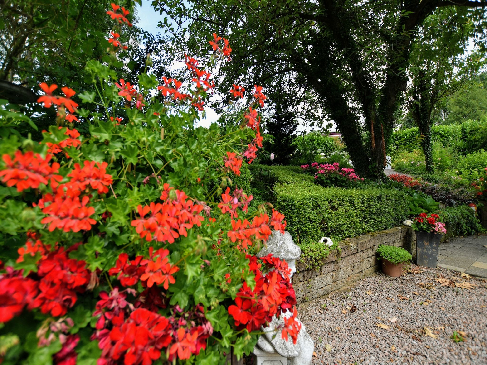 De tuin van Geulhuisje II in Walem