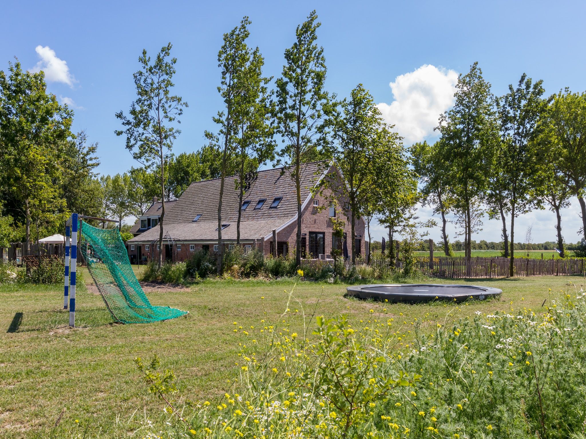 De tuin van Lepelstraat 18B  Vrouwenpolder "'t Zwartje" in Vrouwenpolder