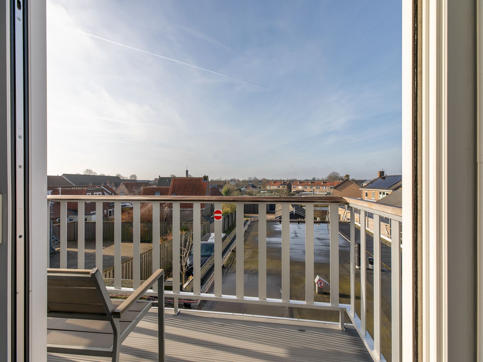Het terras van Groepsappartement Pleinzicht in Koudekerke