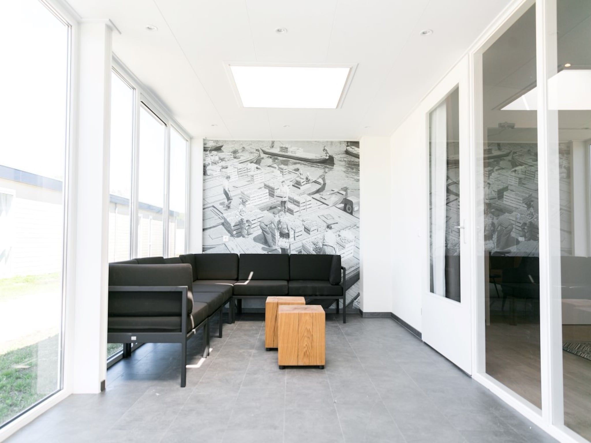 De woonkamer van Strandpark Vlugtenburg 9 in 's-Gravenzande