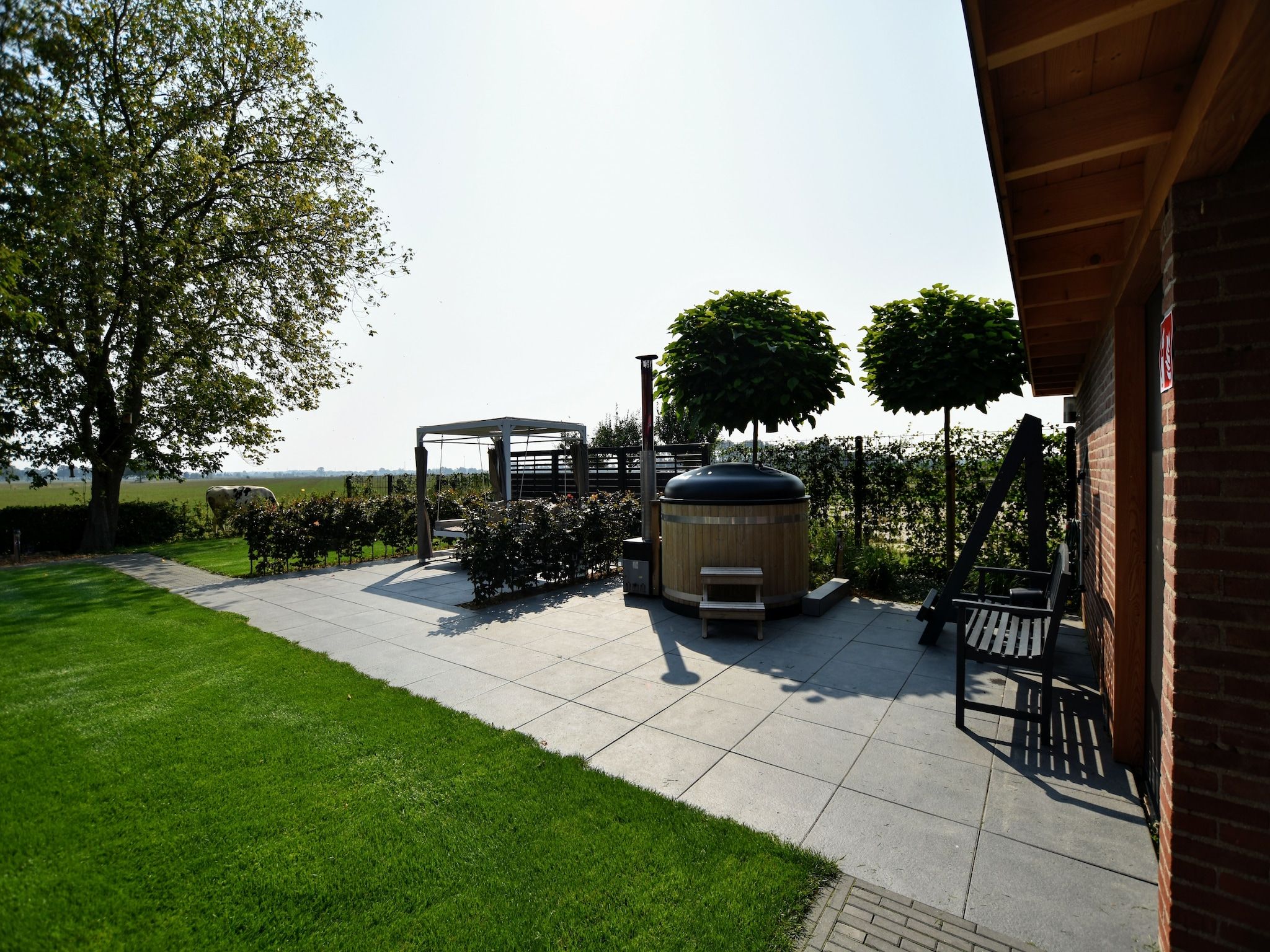 De tuin van Villa Grenszicht in Megchelen