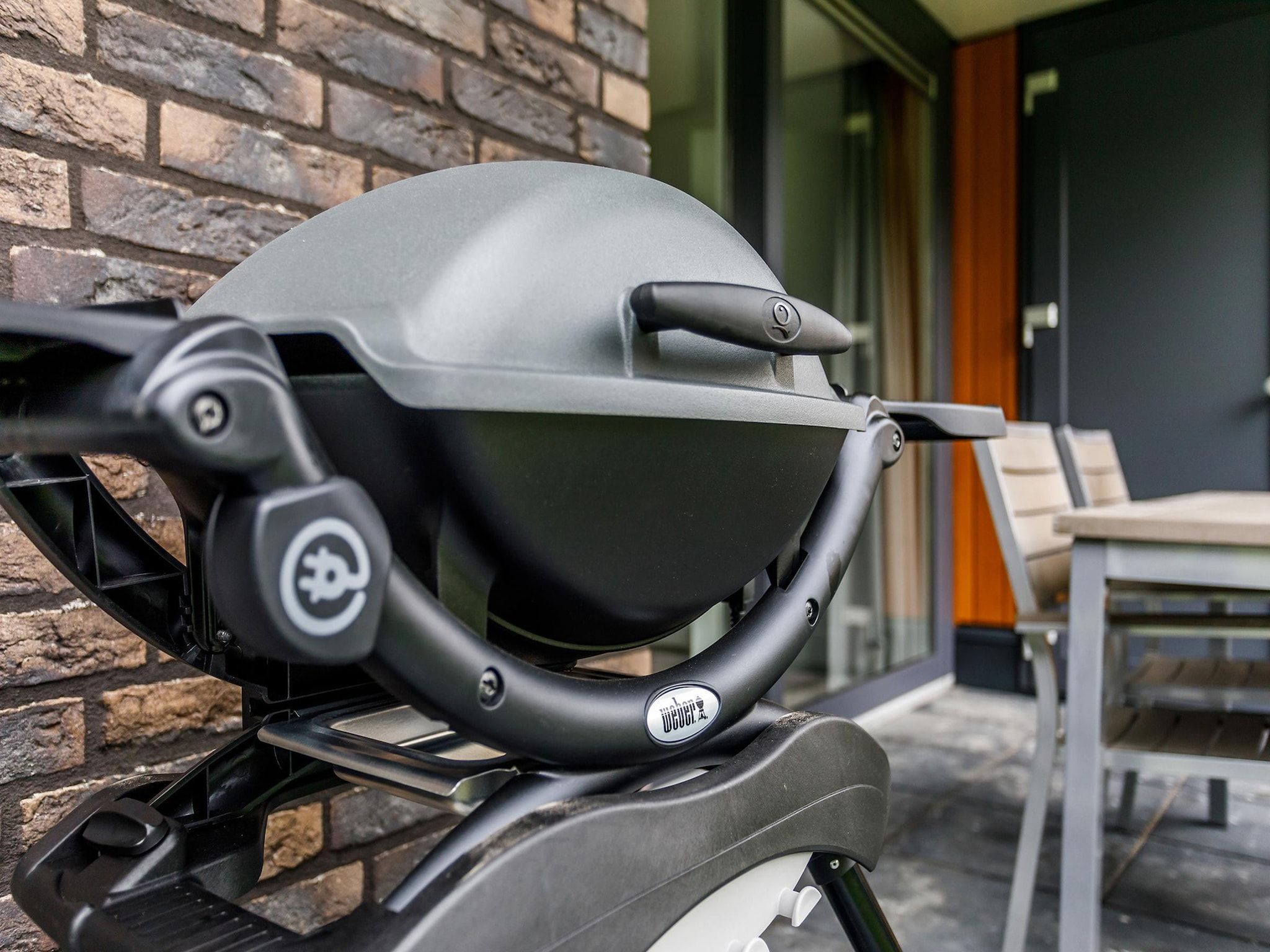 Het terras van Buitenhof De Leistert 26 in Roggel