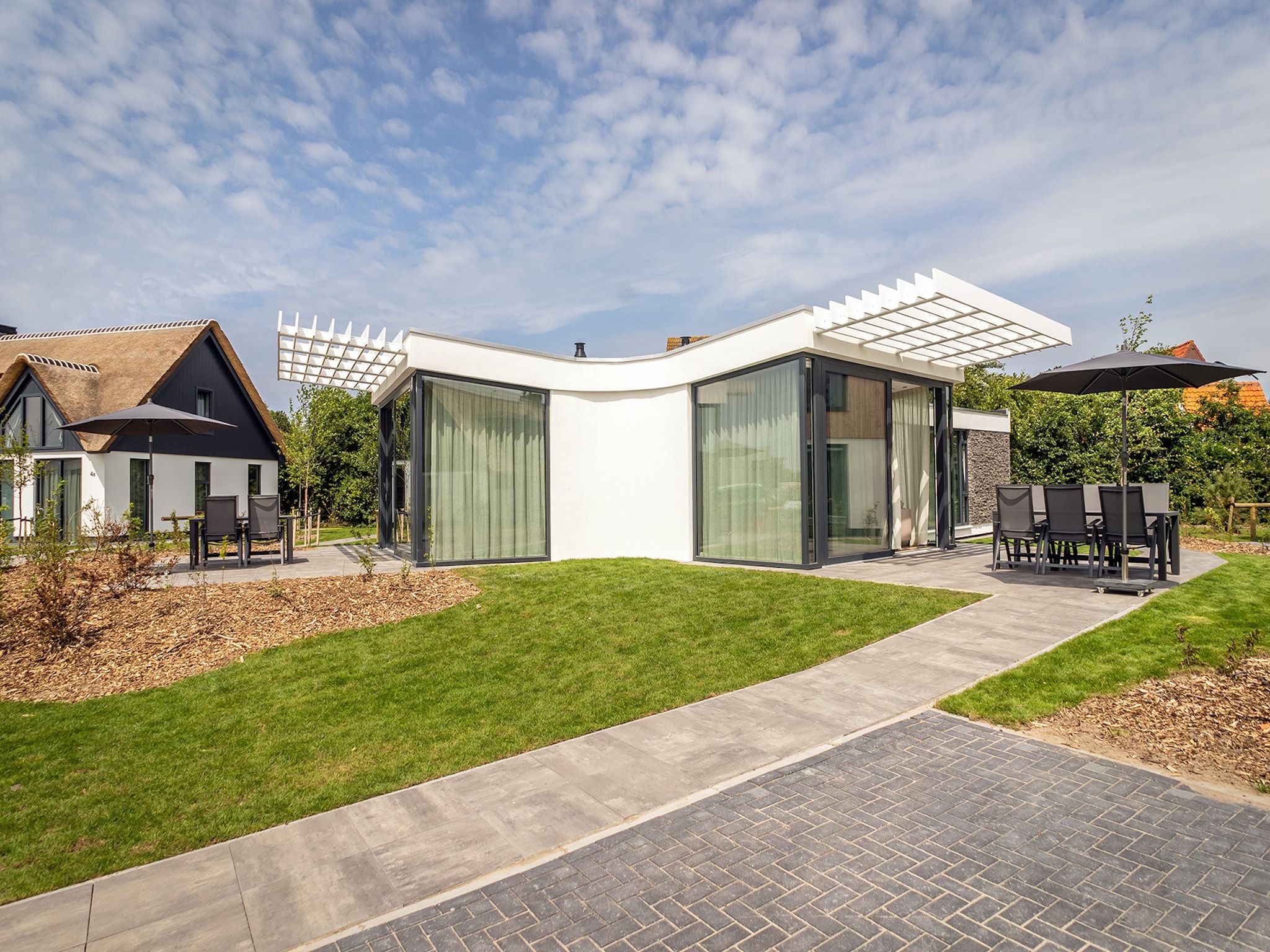 De buitenkant van Villapark De Koog 4 in De Koog