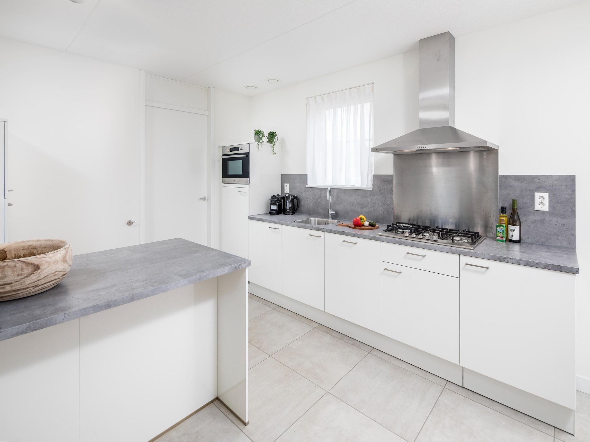 De keuken van Beach Resort Nieuwvliet-Bad 9 in Nieuwvliet-Bad