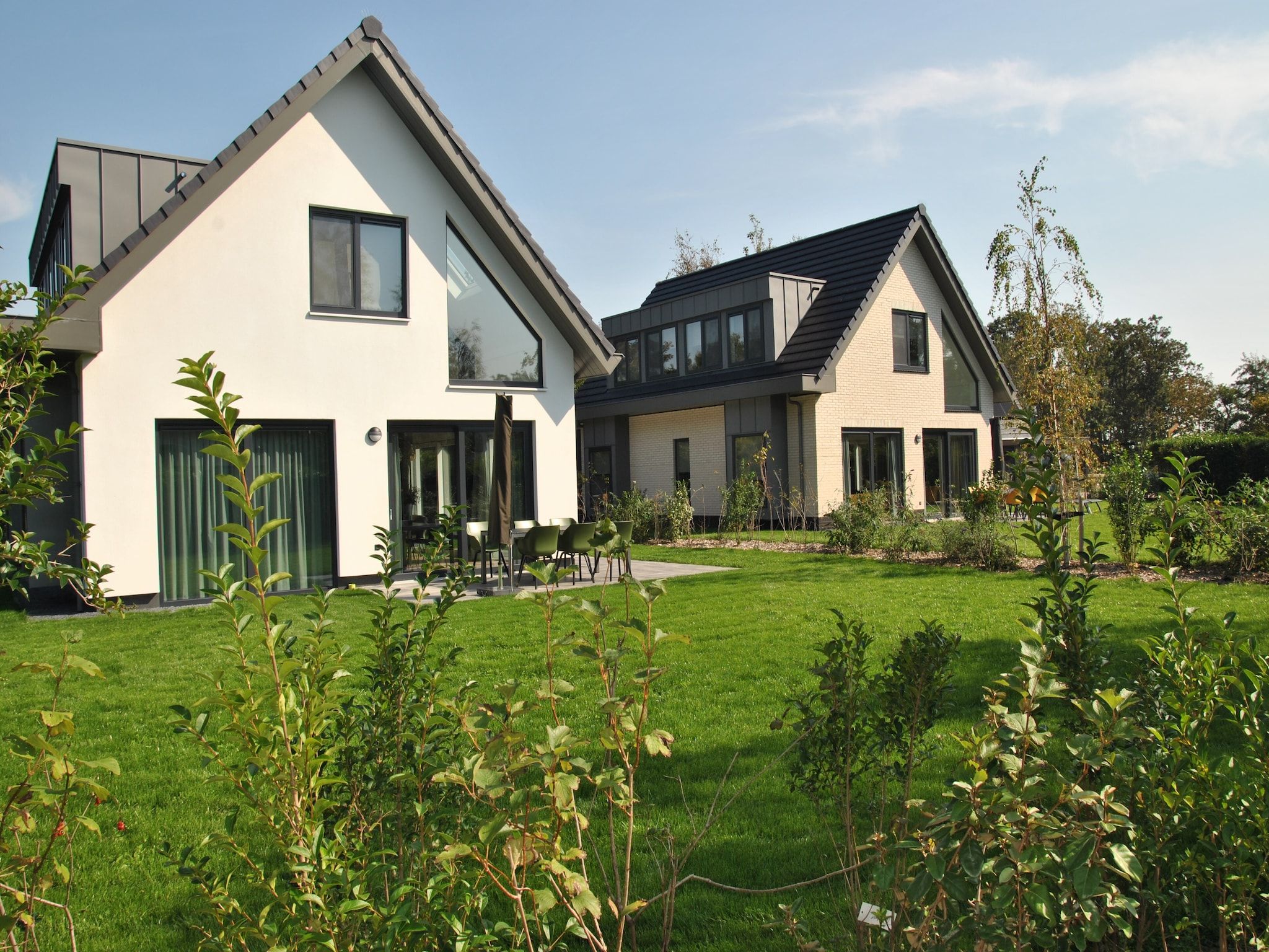 De buitenkant van De Koog  nr 4 - 6 pers woning de luxe in De Koog Texel