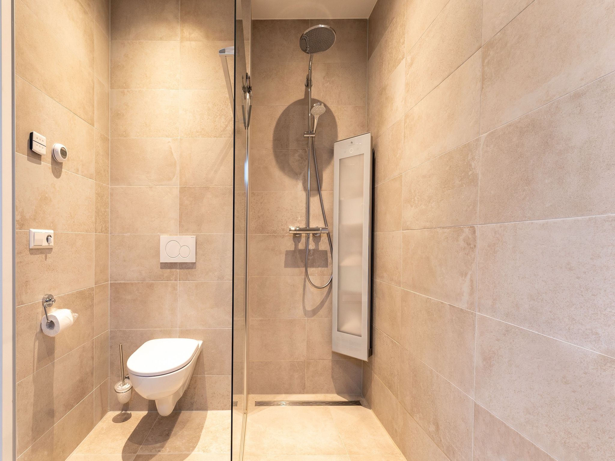 De badkamer van So What 15 in De Koog Texel