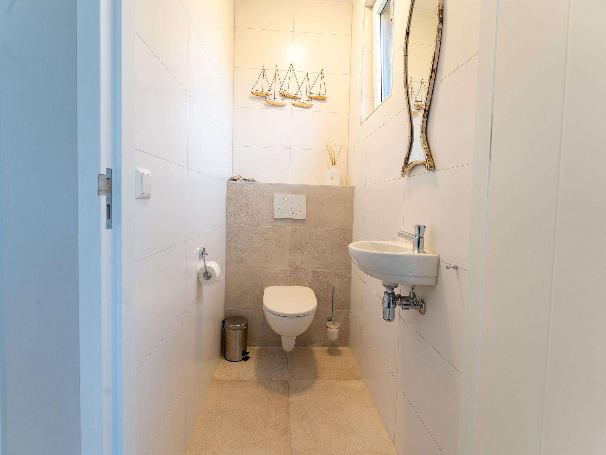 De badkamer van So What 15 in De Koog Texel