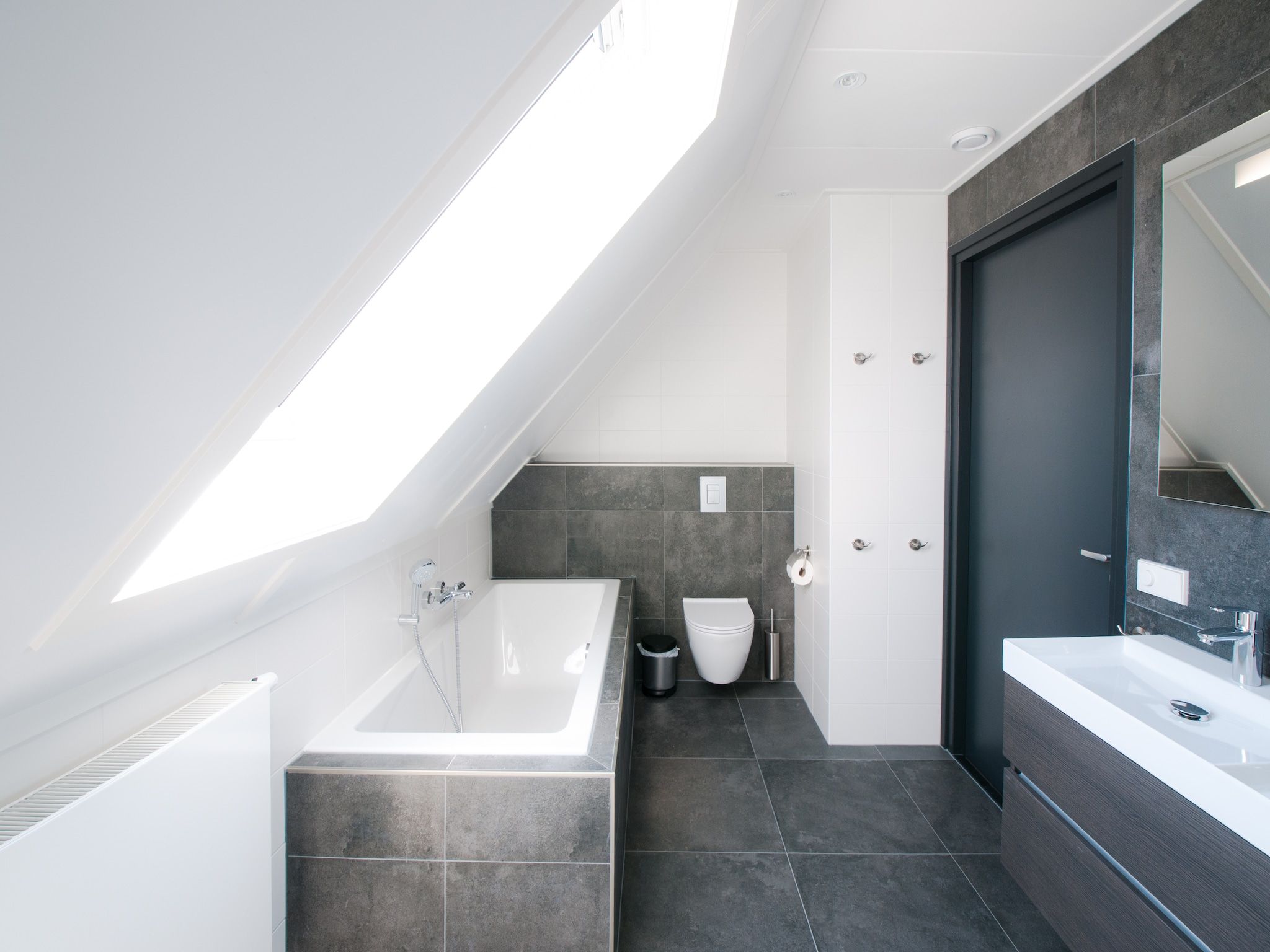 De badkamer van Resort Waterrijk Oesterdam 16 in Tholen