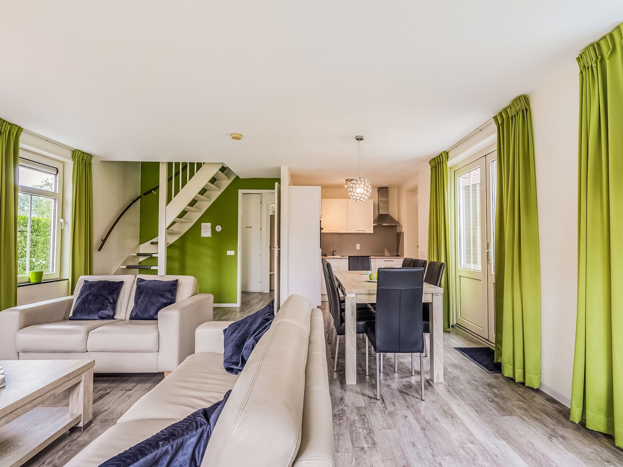 De woonkamer van Krokus 18 in Breskens