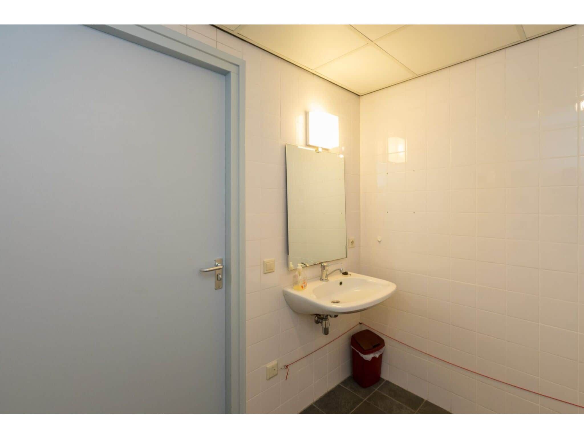 De badkamer van Zonnevylle Duinweg 135 in Zoutelande